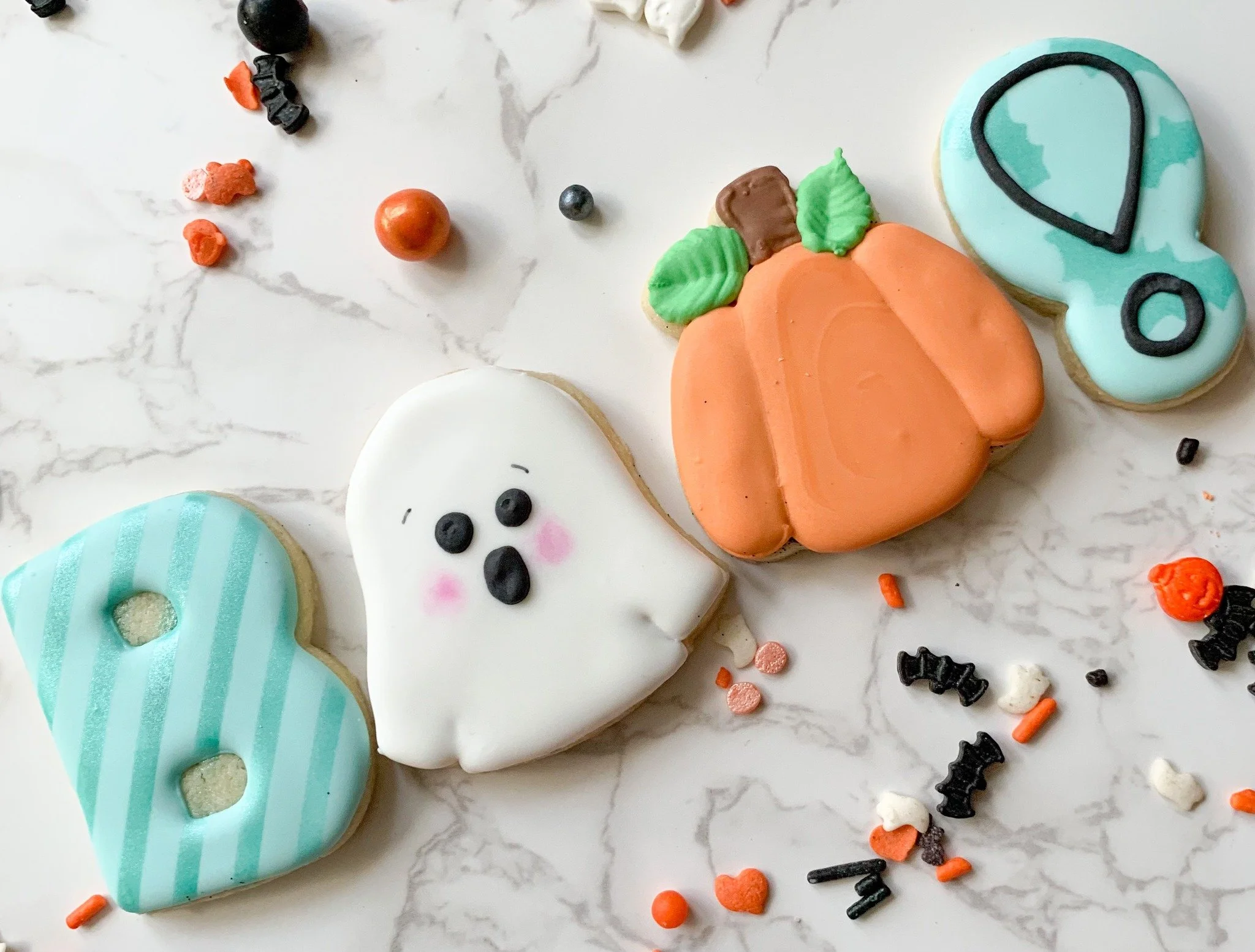 🎃 Halloween Pickups start tomorrow! Check back soon in my stories for any extraq goodies up for sale! 🎃