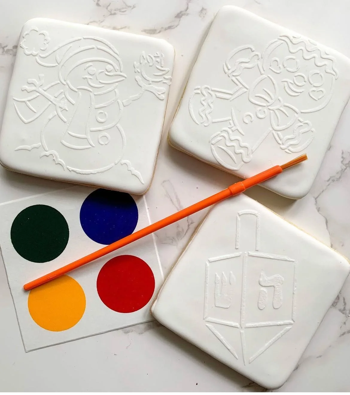 ✨ Holiday creativity starts HERE! ✨
Our Paint-Your-Own Cookie Kits and DIY Decorating Kits are now available in all your favorite themes:

🕎 Hanukkah
❄️ Winter Holiday
🎄 Christmas

Each kit comes with everything you need for a fun, delicious activi