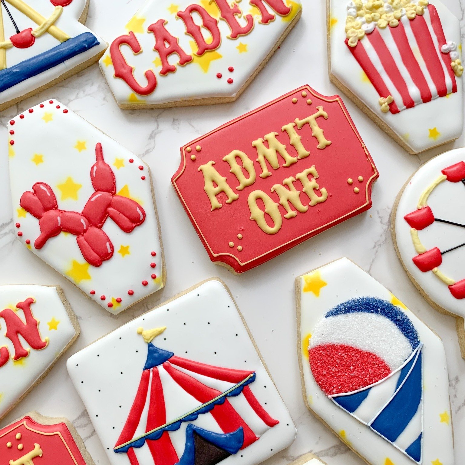 It's National Popcorn Day and so i'm reposting this set that I love so much! Circus means popcorn to me (not peanuts)
&bull;
#Sweetsbymichelle #sweets #desserts #cookies #customcookies #sugarcookies #sugarcookiemarketing #sugarcookiesofinstagram #dec