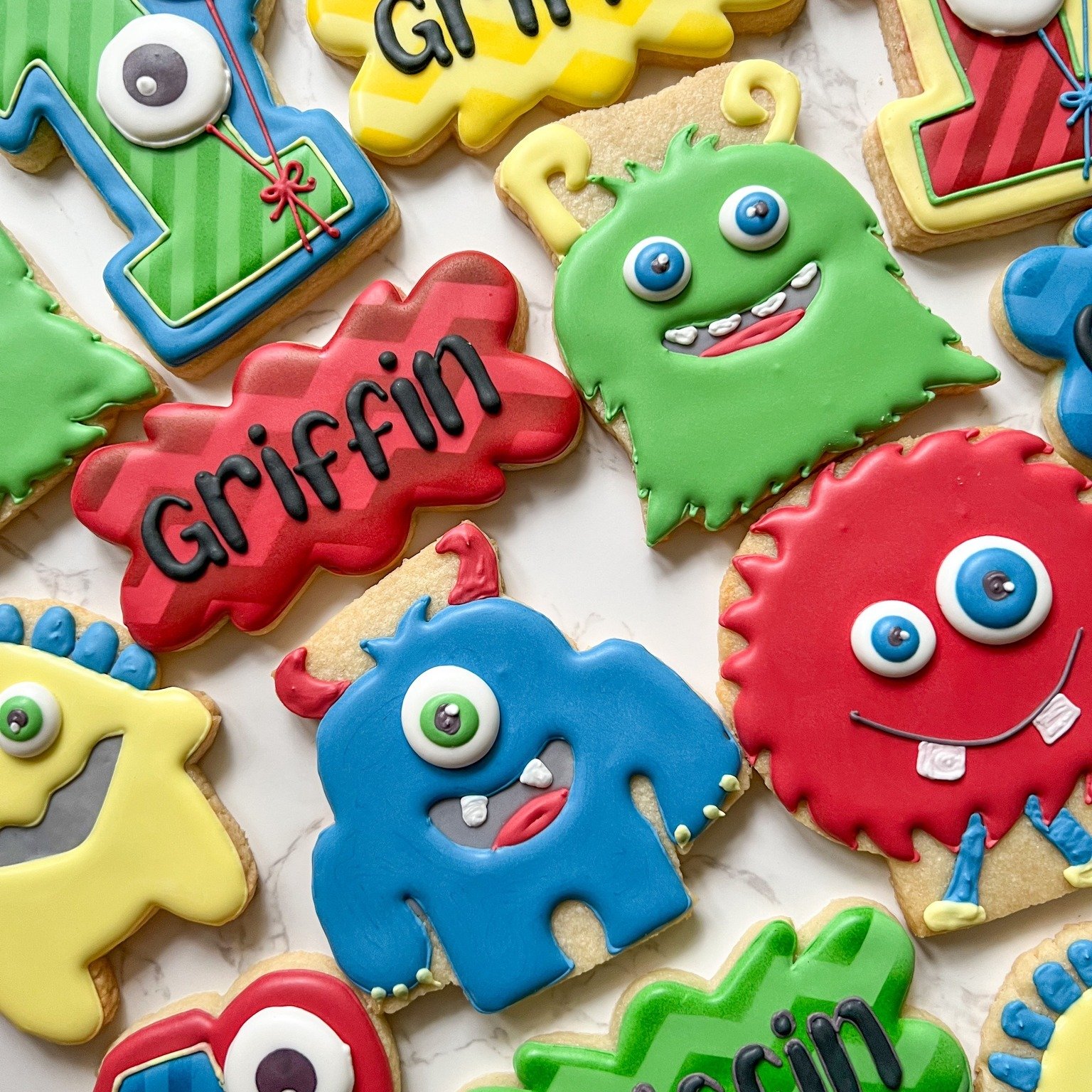 A little monster is turning another year older! 👾🎉

&ldquo;Little Monster&rdquo; themed cookies are always a party favorite&mdash;bright colors, silly faces, and just the right amount of mischief to make a birthday extra fun. Perfect for celebratin