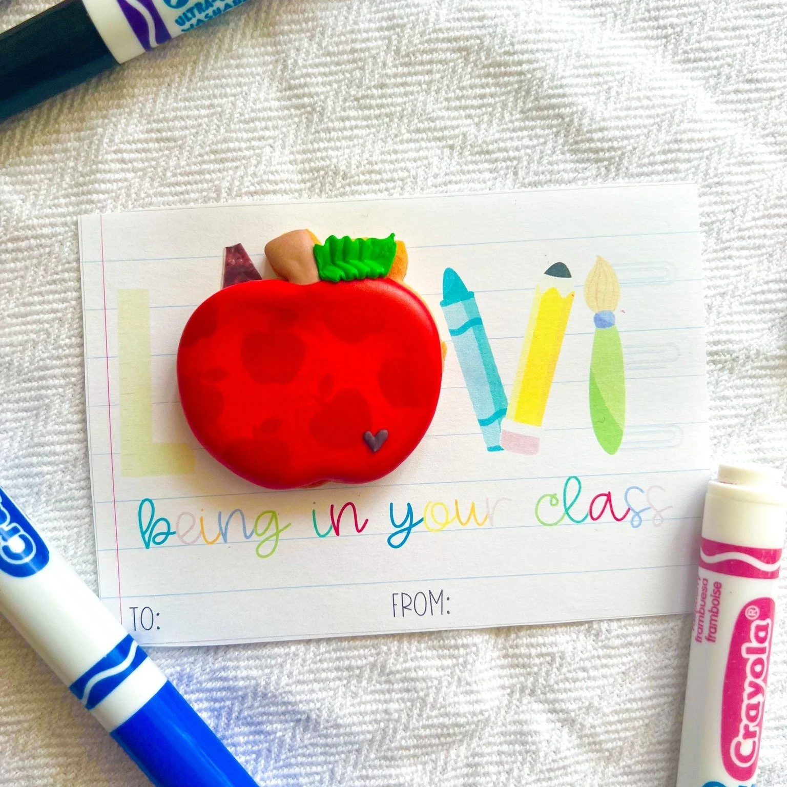 🍎✏️ &ldquo;Love being in your class!&rdquo; ✏️🍎

Our Teacher Appreciation cookie pre-sale just got even sweeter with this adorable apple cookie + handwritten-style note combo! Perfect for little ones to gift their favorite teachers with something t