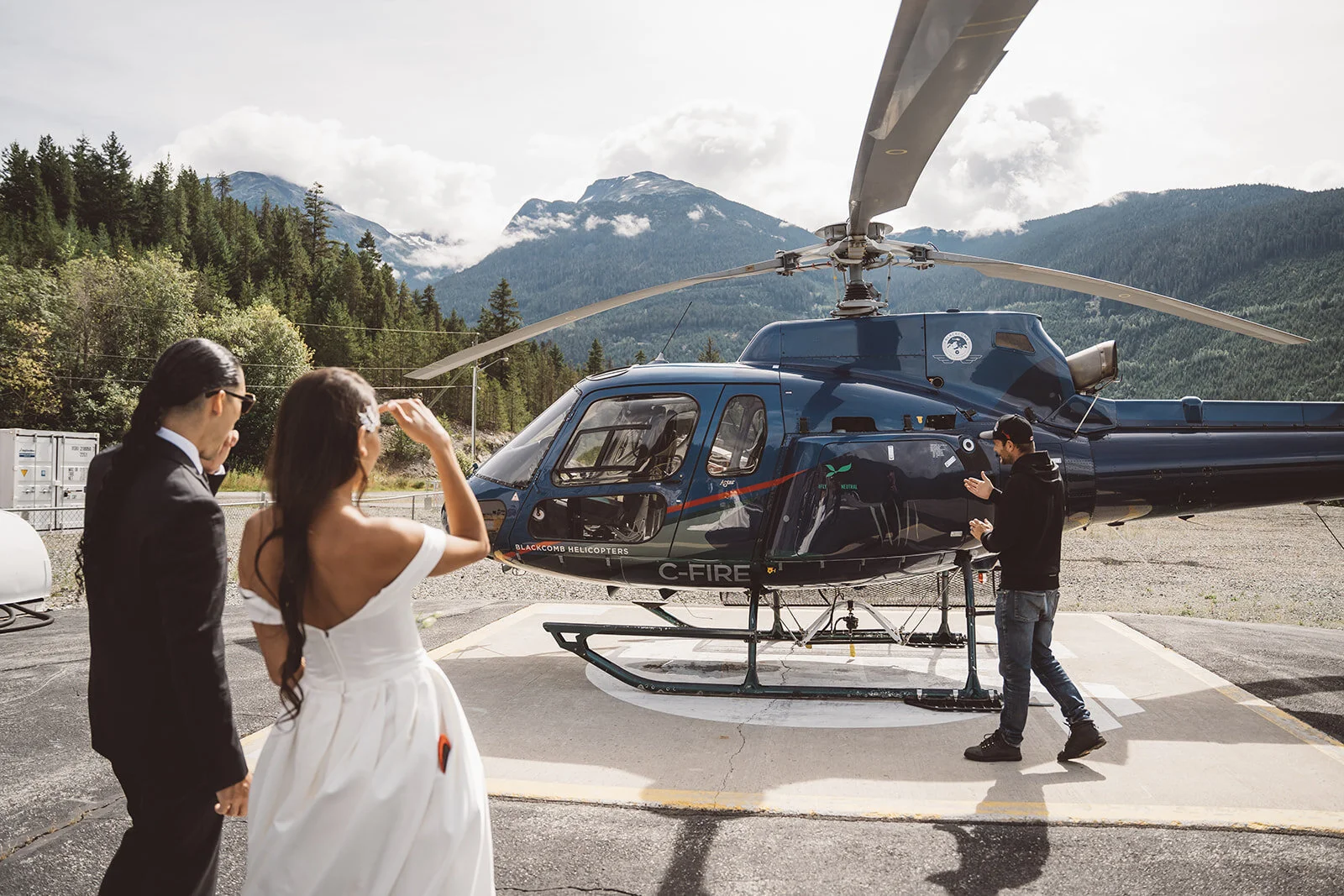 5 Reasons to Choose a Helicopter Elopement
