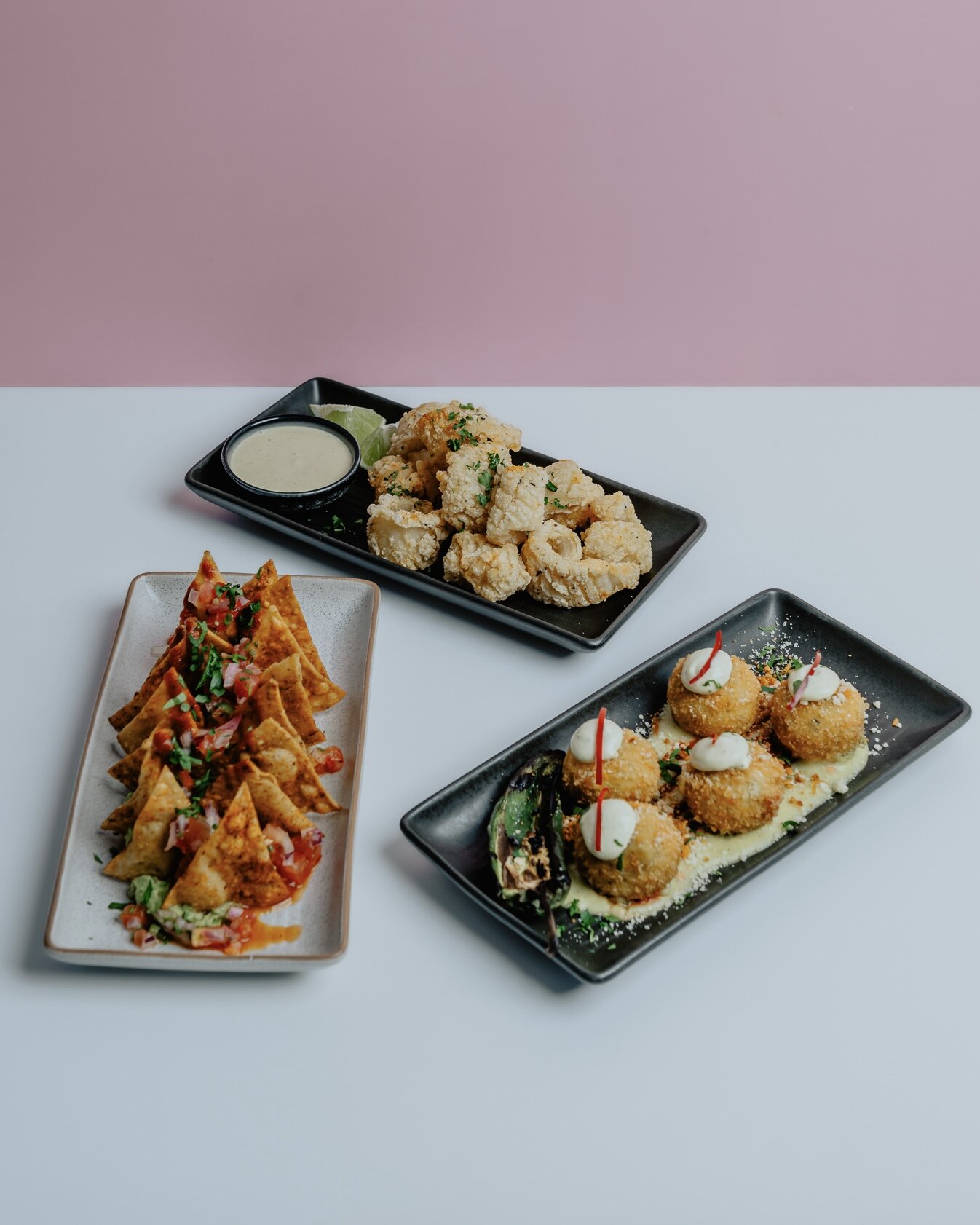 Guacamole, cheese balls, calamares? Good news is you don't have to choose! Gather your crew and fill the table with our delicious South American tapas 🌽