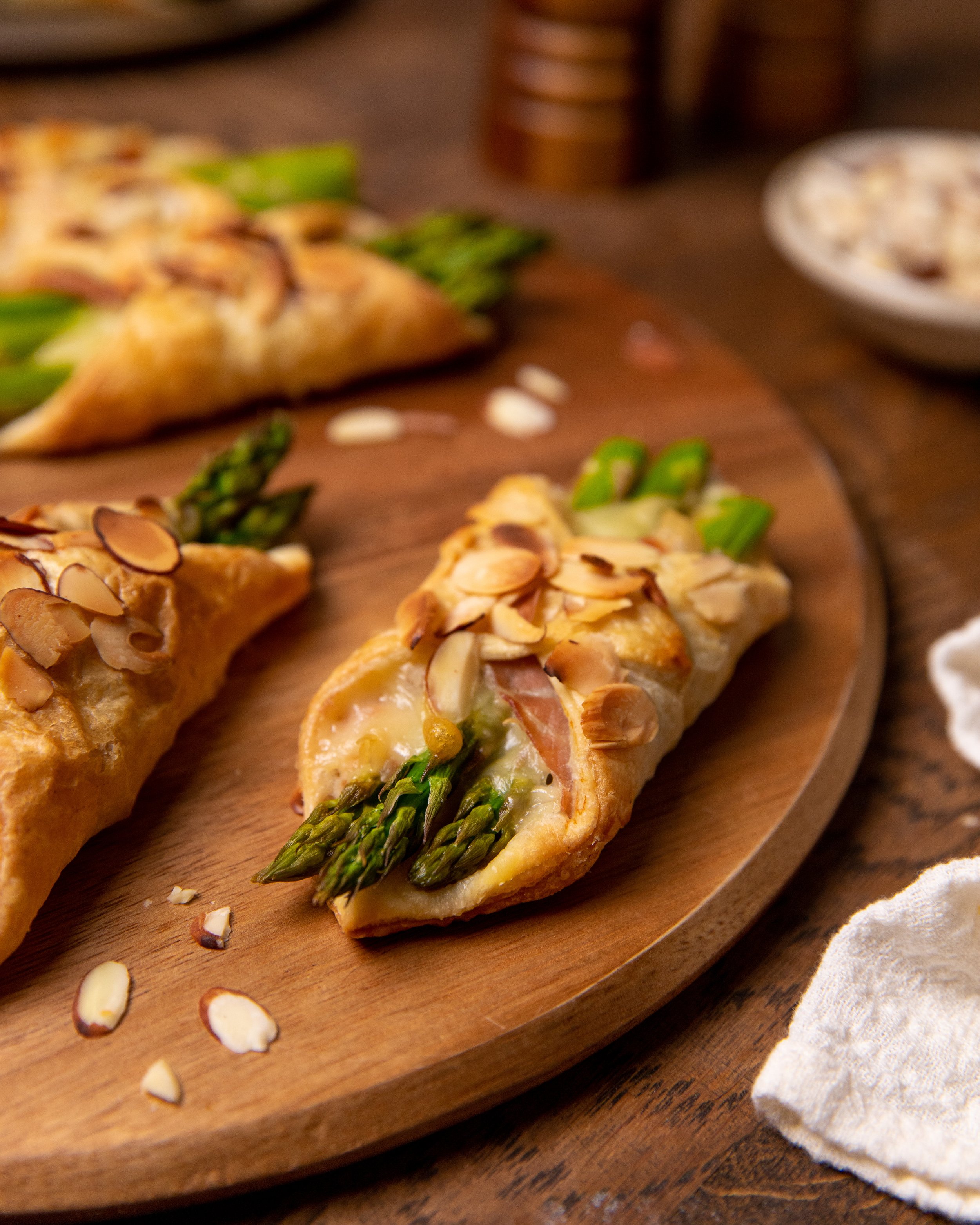 Asparagus Puff Pastry 1.jpg