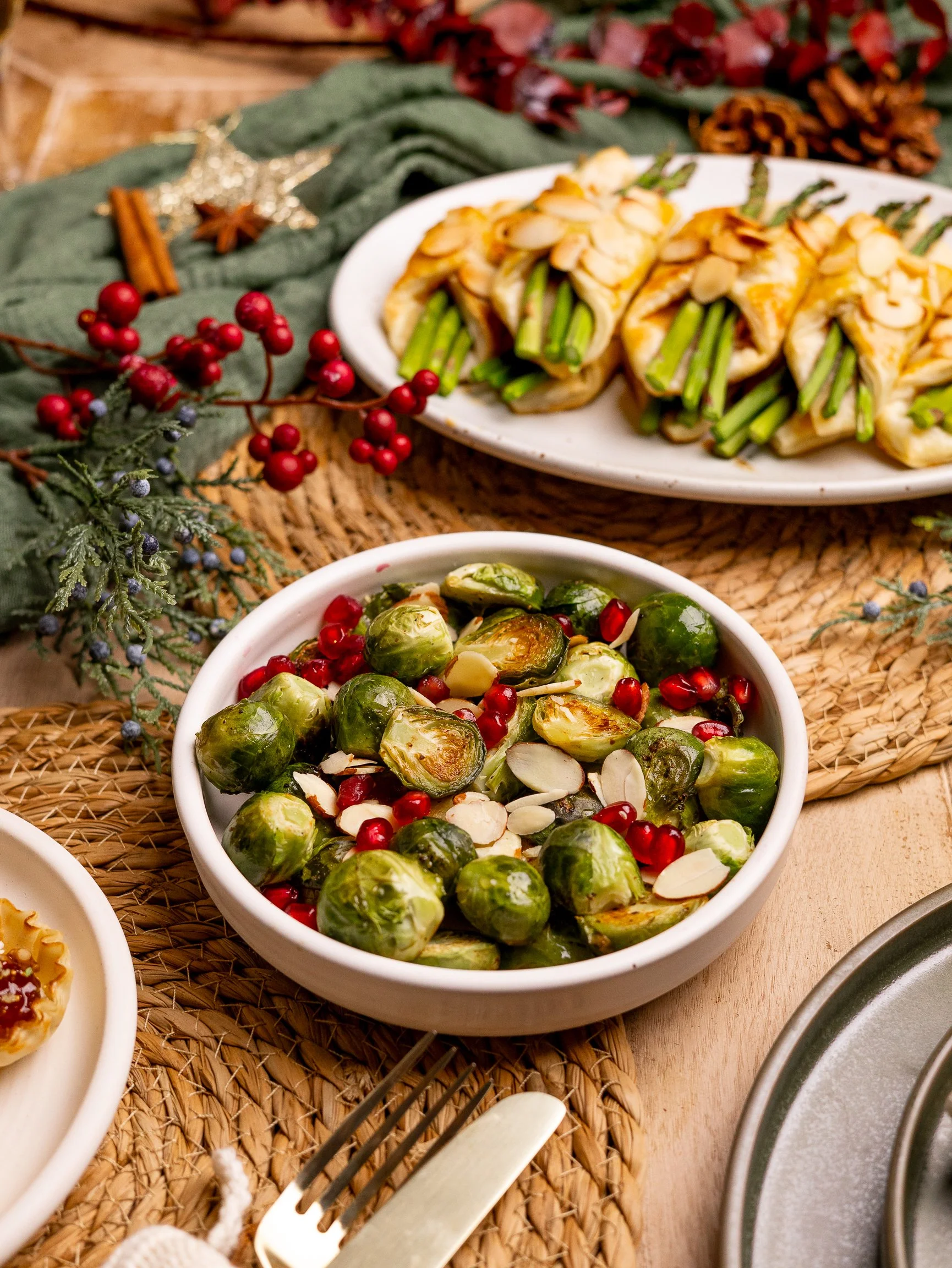 Mariani Holiday Tablescape 2.jpg