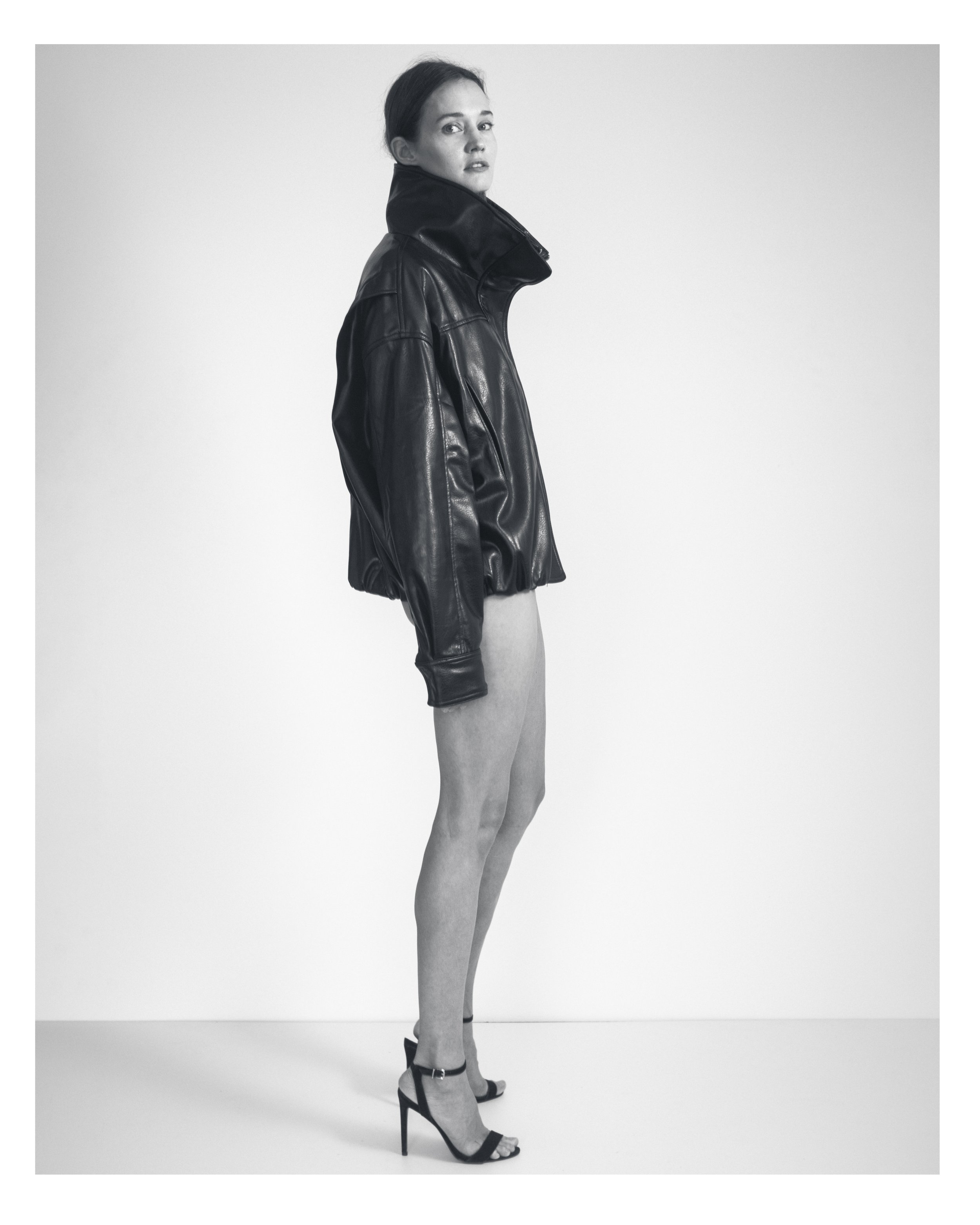 Topmodel Johanna Szikszai shot by professional fashion photographer Oliver Petrikovits