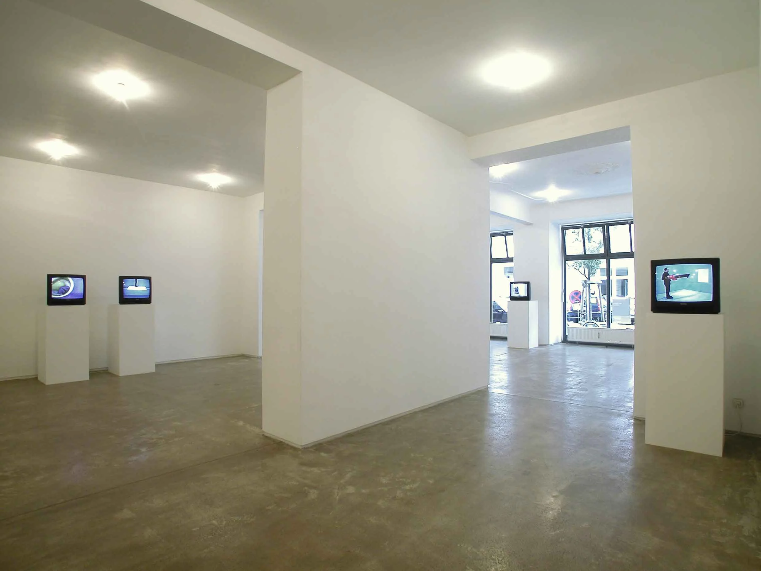 SOLO - Selected Works - Galerie Markus Richter, Berlin, Germany - 2002
