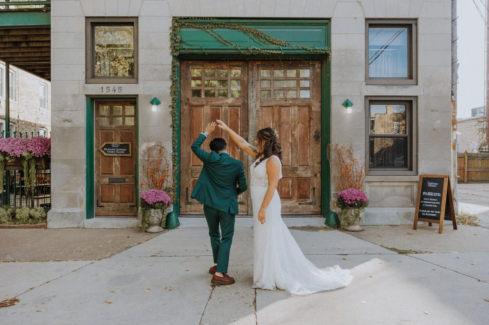 firehouse chicago wedding photographer