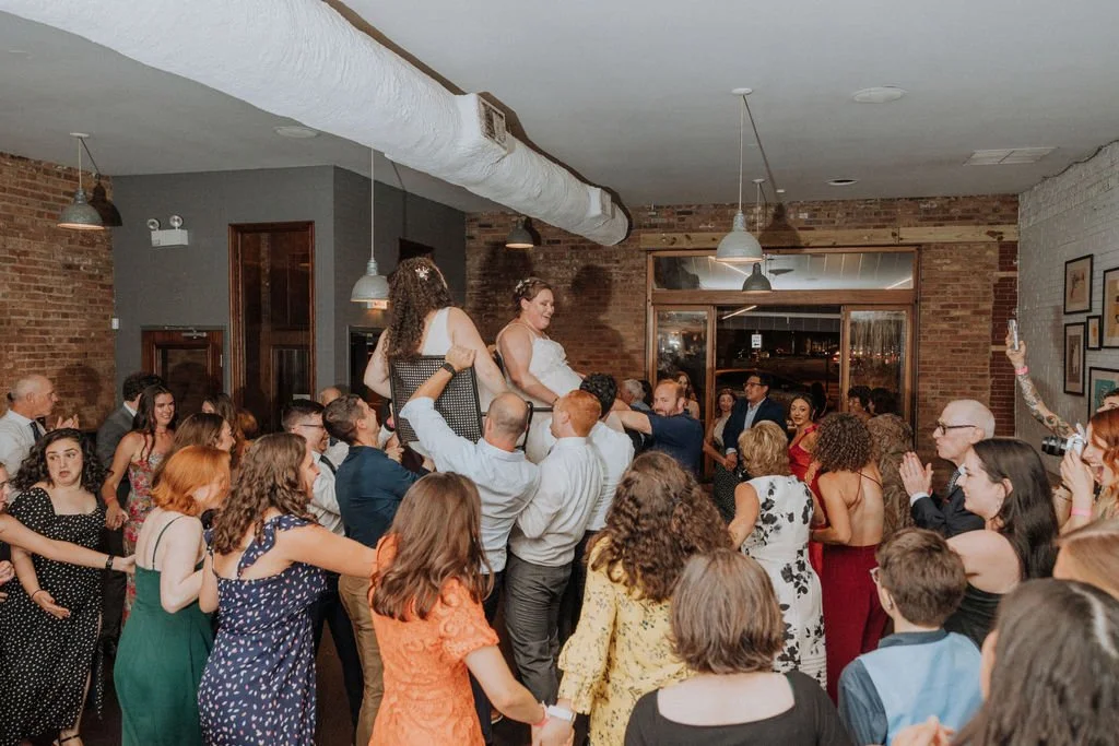 West Loop Kaiser Tiger Chicago wedding photographer