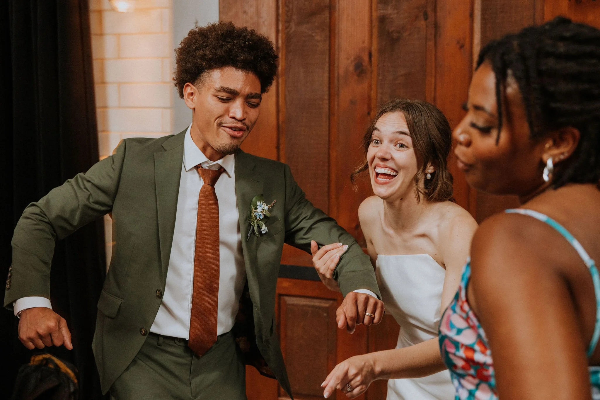 firehouse chicago wedding photographer