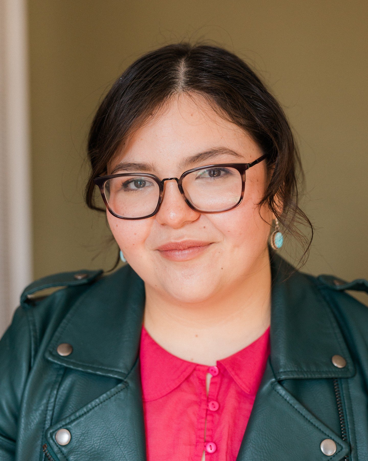 Headshots for sweet bud Nat last week! Just using that perfect window light in the Office Clothier workroom for a second. 

Booking out studio and general portrait work for the end of April and May right now! DM me your email for rates and dates &lt;