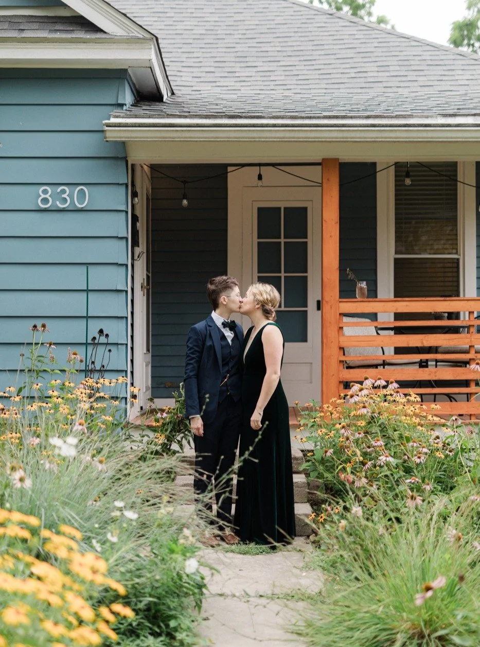 Abby + Jess at home before heading to their wedding reception 🌻