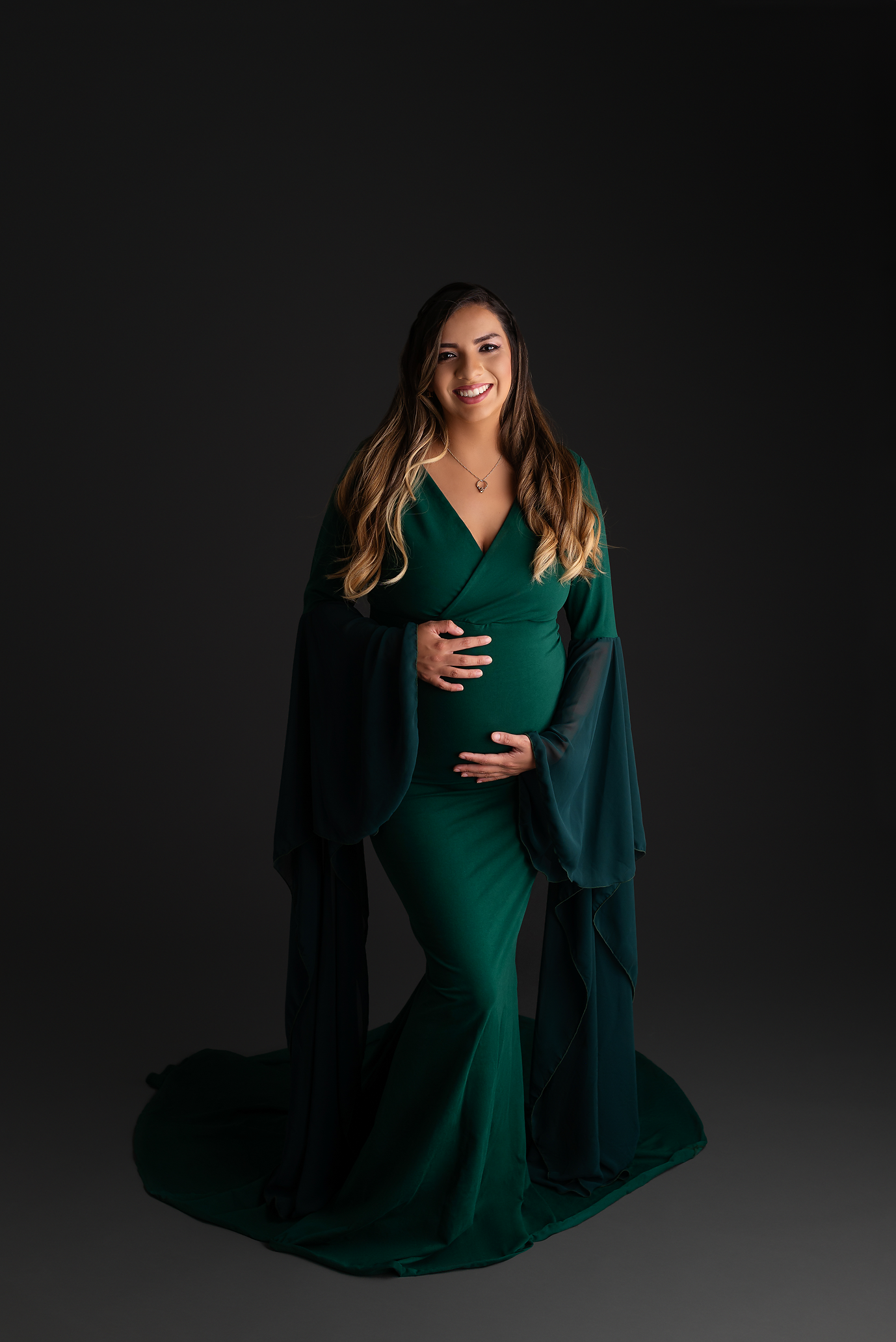 A Beautiful Beginning: Mini Maternity Sessions in Our Kingston Ontario Photography Studio