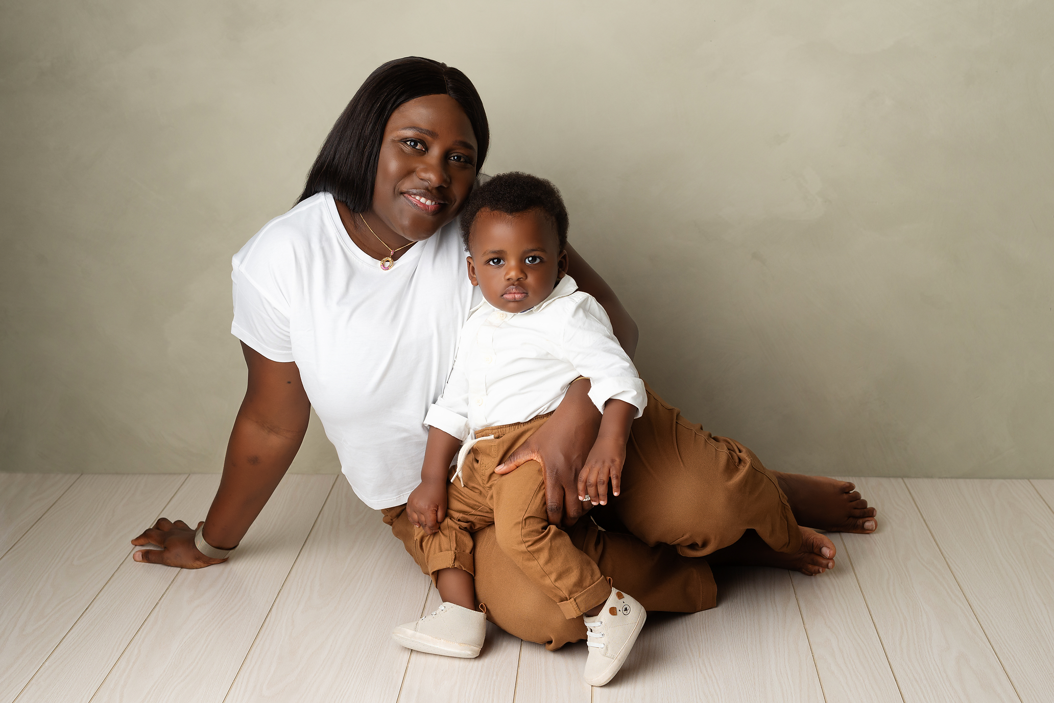 A Baby Boy’s First Birthday Cake Smash Photography Session in Our Kingston Ontario Studio