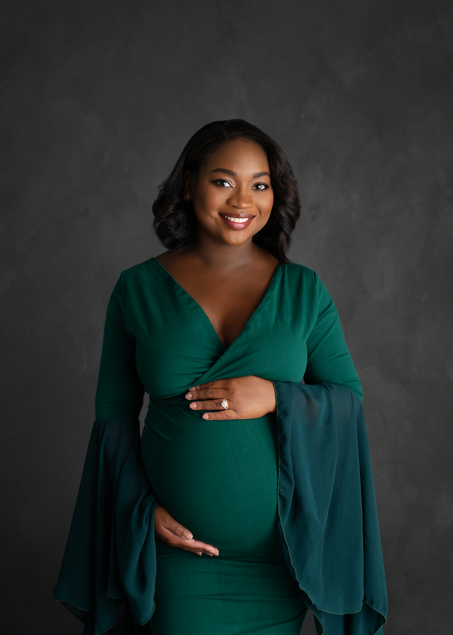 maternity-dress-pregnancy-portrait-kingston-ontario.png