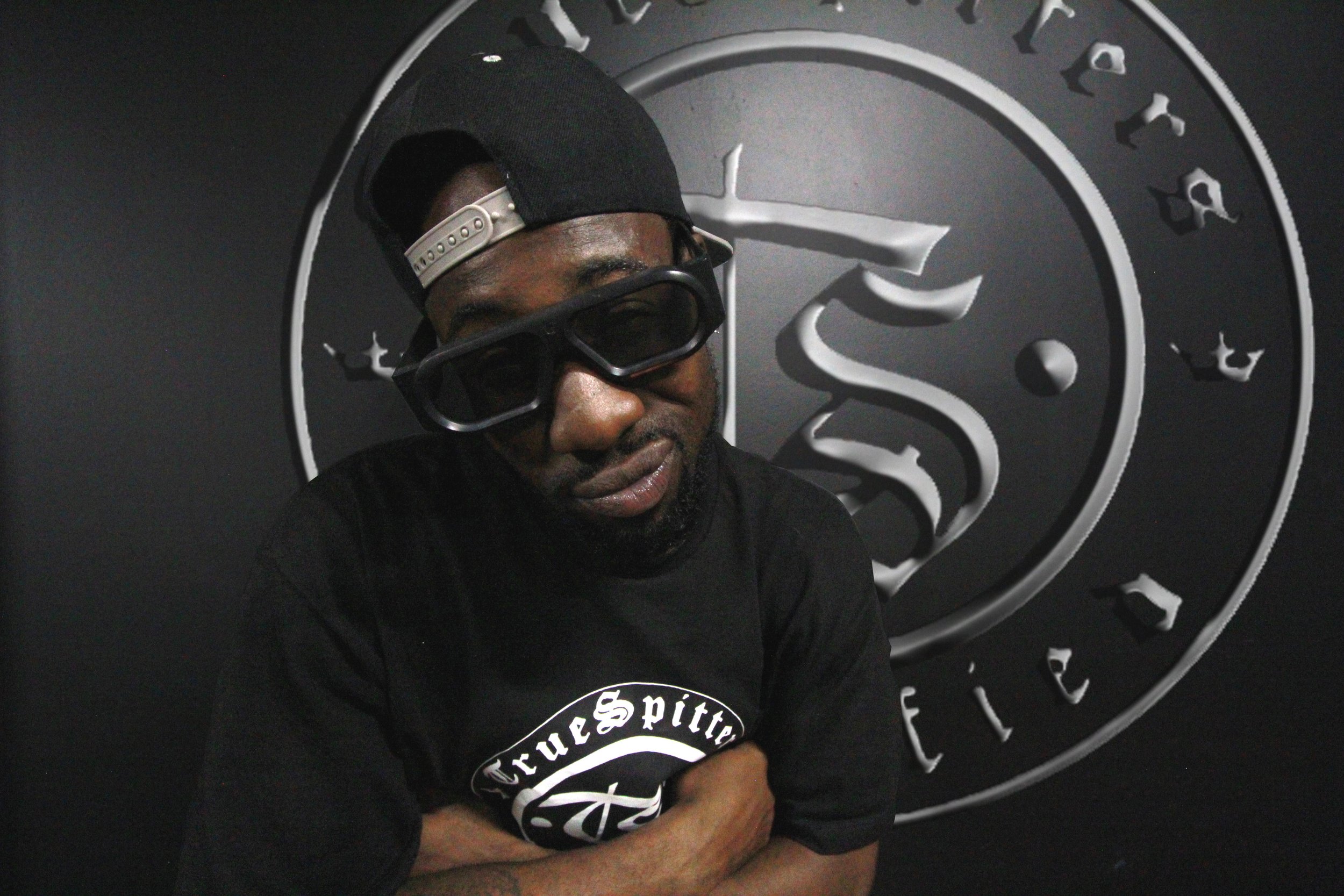 Akil rooftop ts lt.jpg
