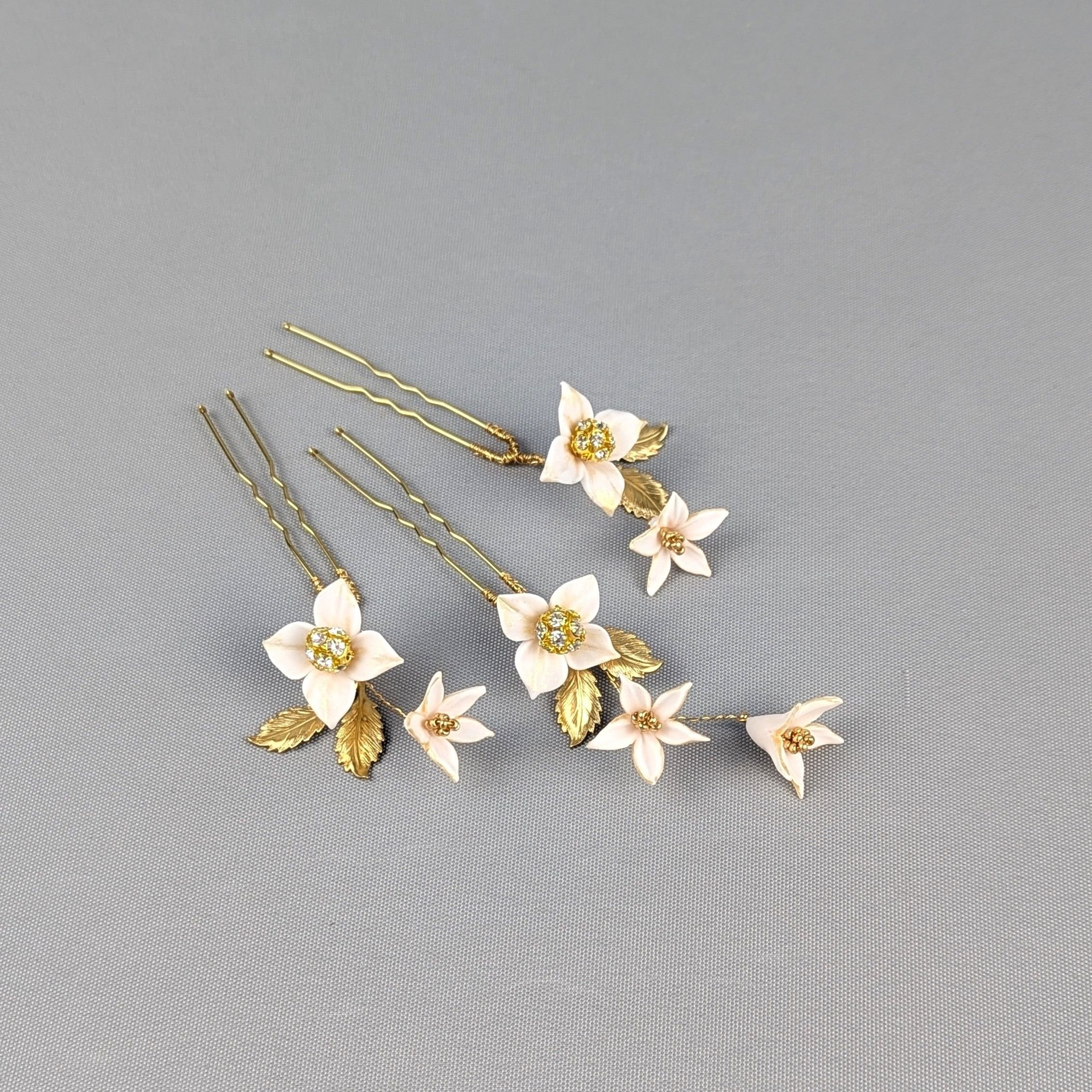 Mia+Clay+Flowers+and+Rhinestones+Hairpins+2R.jpg