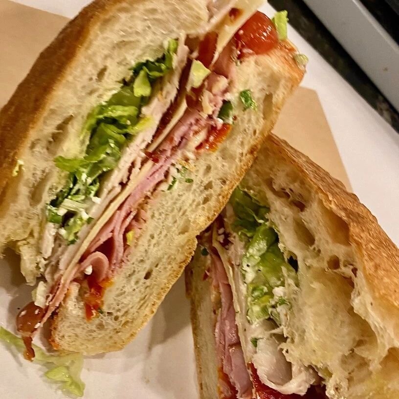 Le Club w/ crispy Prosciutto, Turkey, Ham, Gruy&egrave;re, Herb Goat cheese, romaine, and marinated tomatoes on Toasted Ciabatta 
#rvafood #rvacoffee #rvalunch