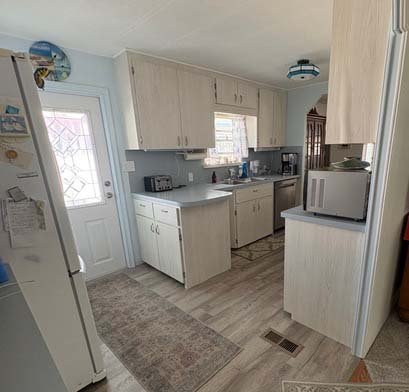 Kitchen 1.jpg