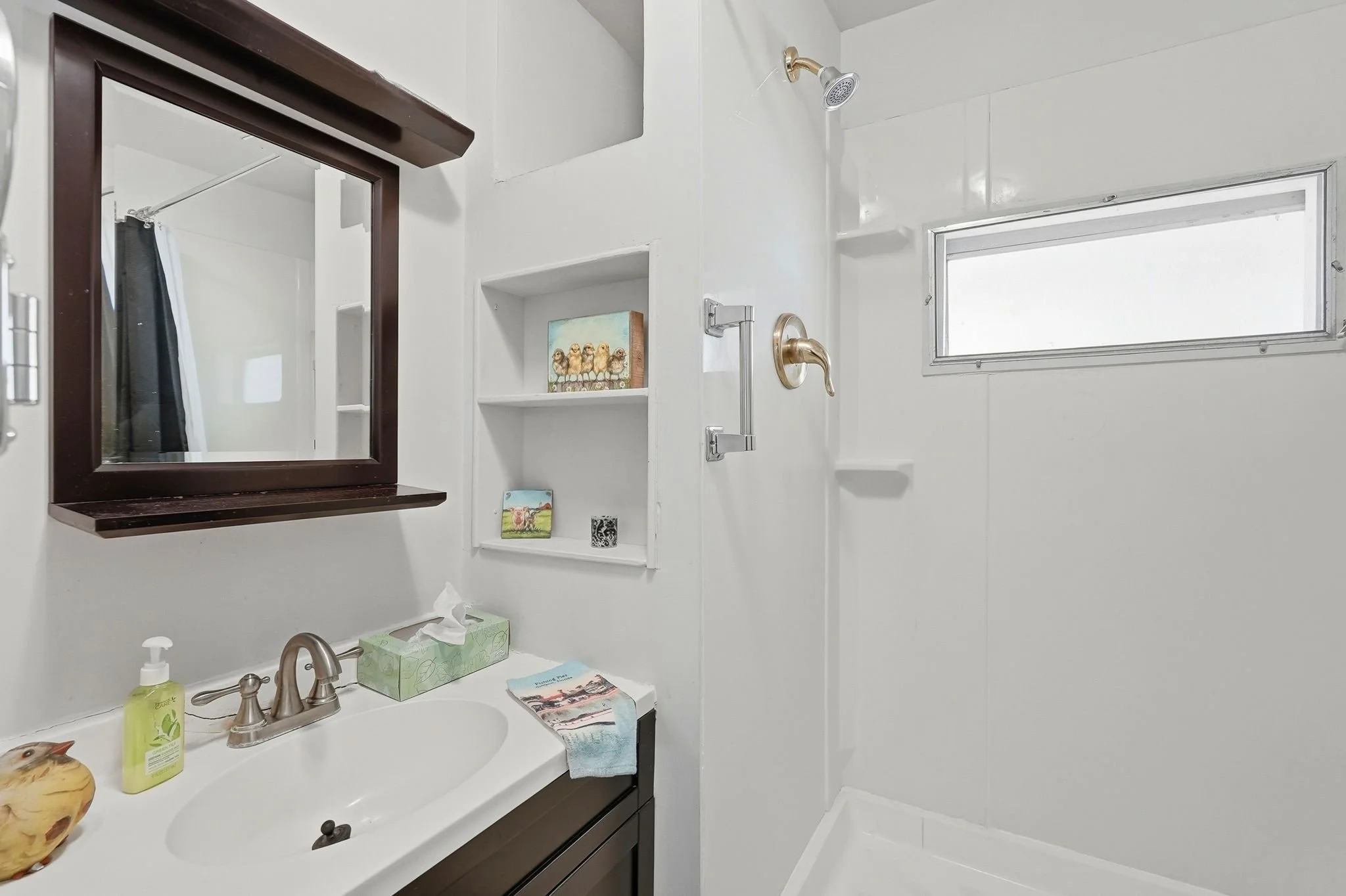 16_Listing Photos-21.jpg