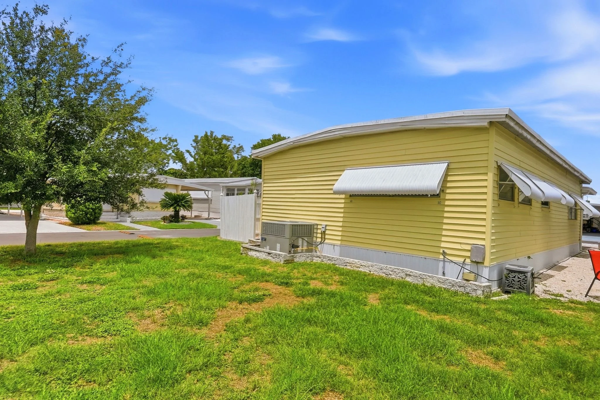 27_Listing Photos-7.jpg