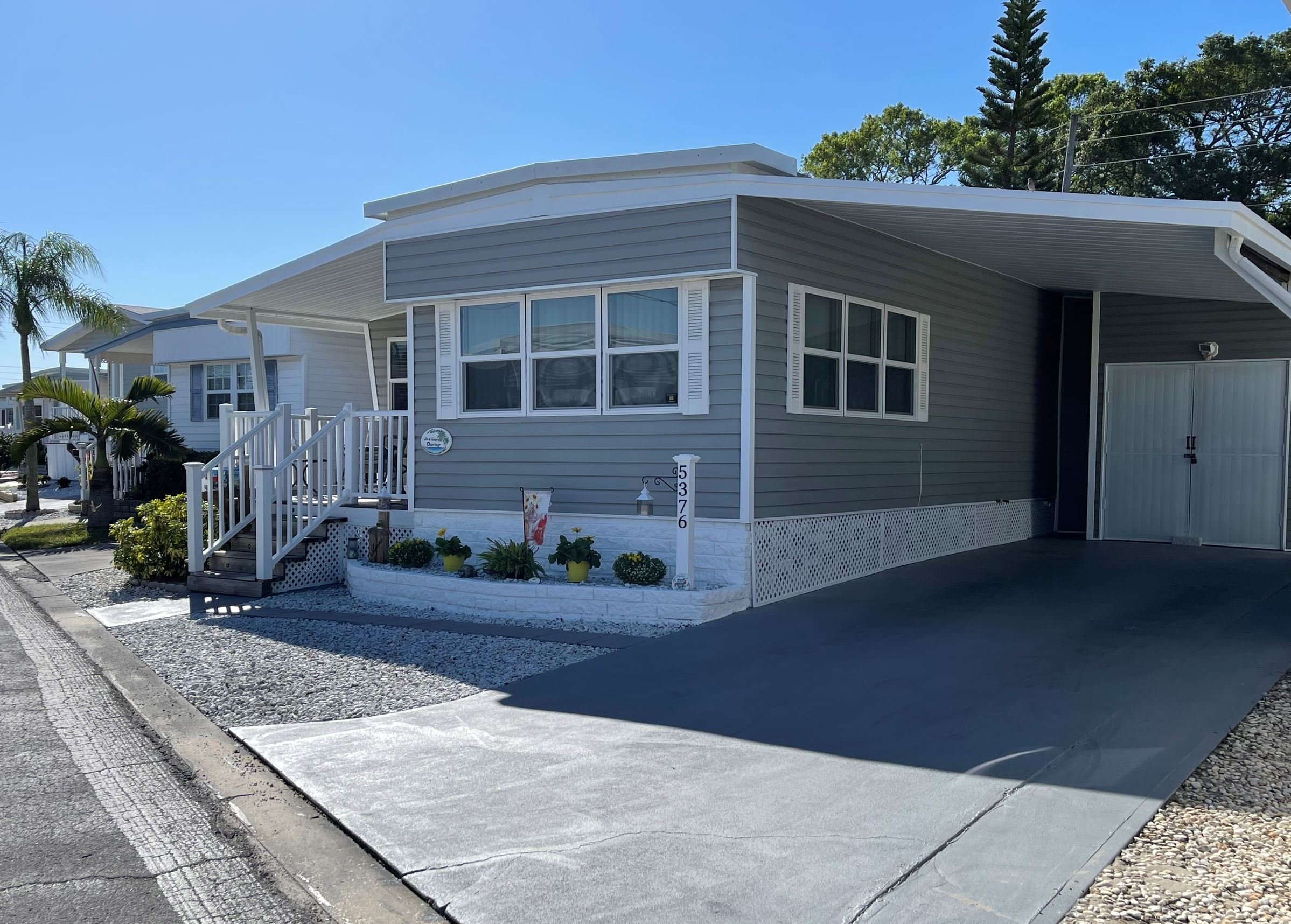 50000 Fairfield Ave S