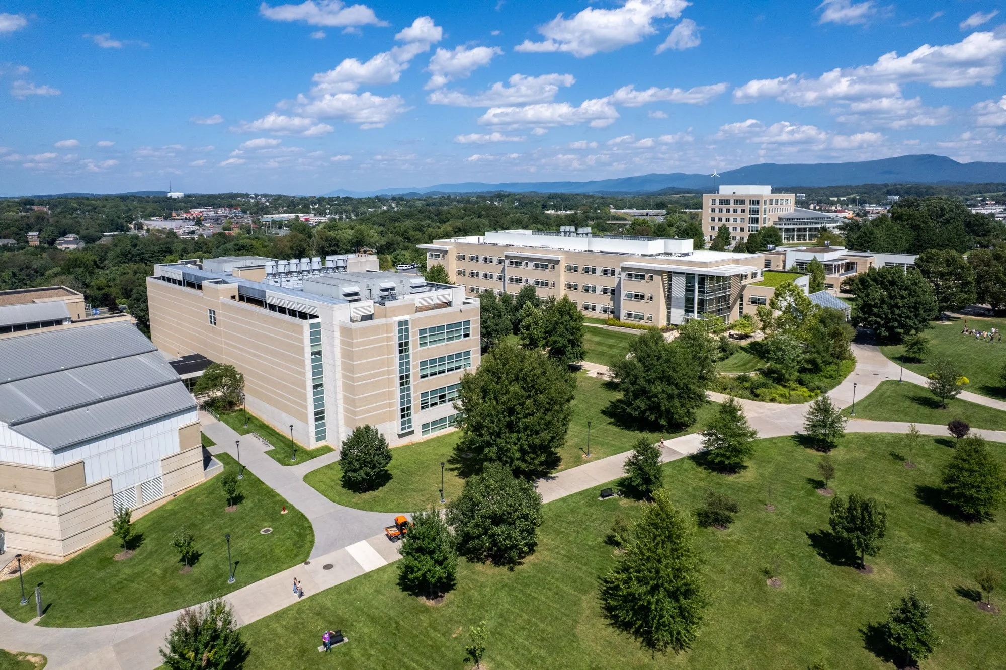 partners-excavating-jmu-bioscience-physics-chemistry-building-harrisonburg-va-site-work-1001.jpg