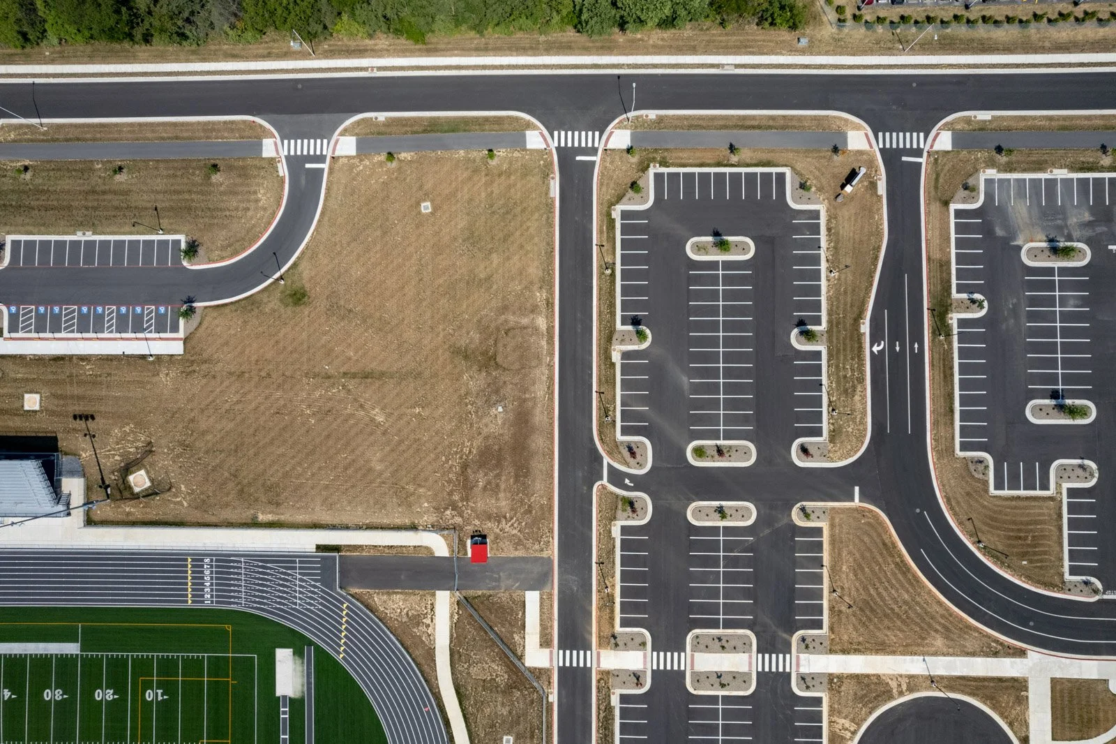 partners-excavating-rocktown-high-school-harrisonburg-va-asphalt-paving-1004.jpg