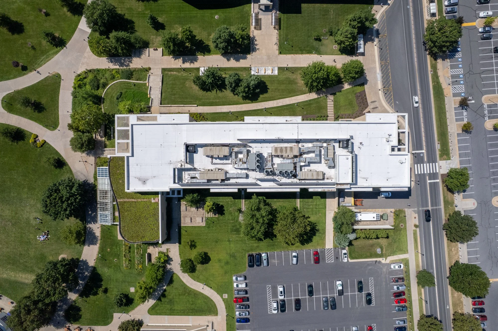 partners-excavating-jmu-bioscience-physics-chemistry-building-harrisonburg-va-paving-services-1009.jpg