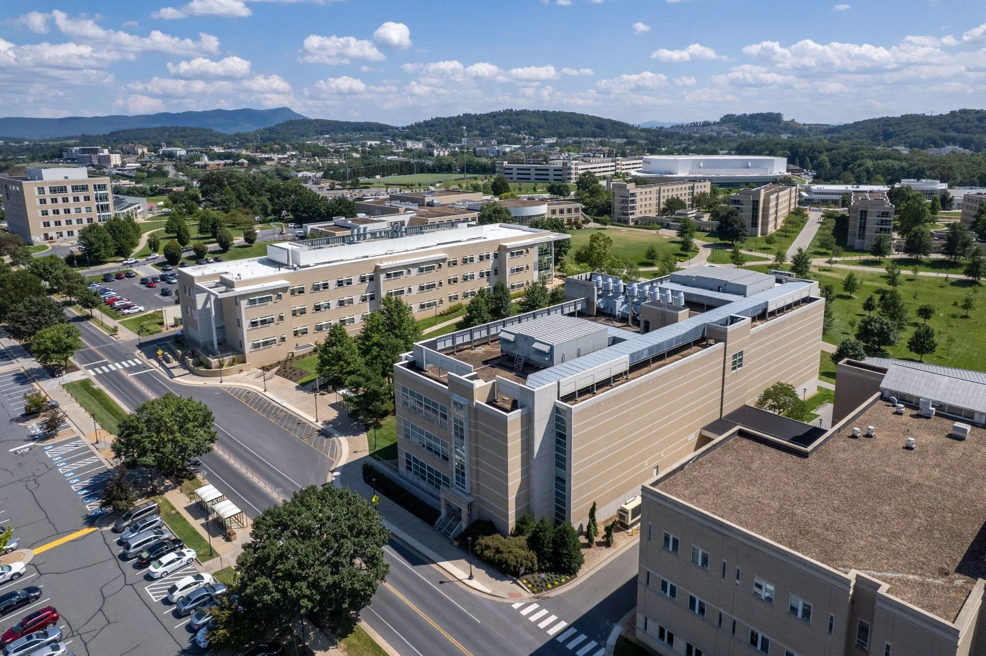 partners-excavating-jmu-bioscience-physics-chemistry-building-shenandoah-valley-va-concrete-companies-1008.jpg