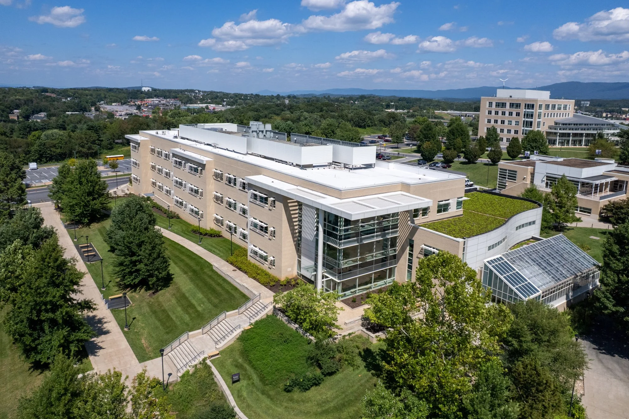 partners-excavating-jmu-bioscience-physics-chemistry-building-harrisonburg-va-paving-contractors-1004.jpg