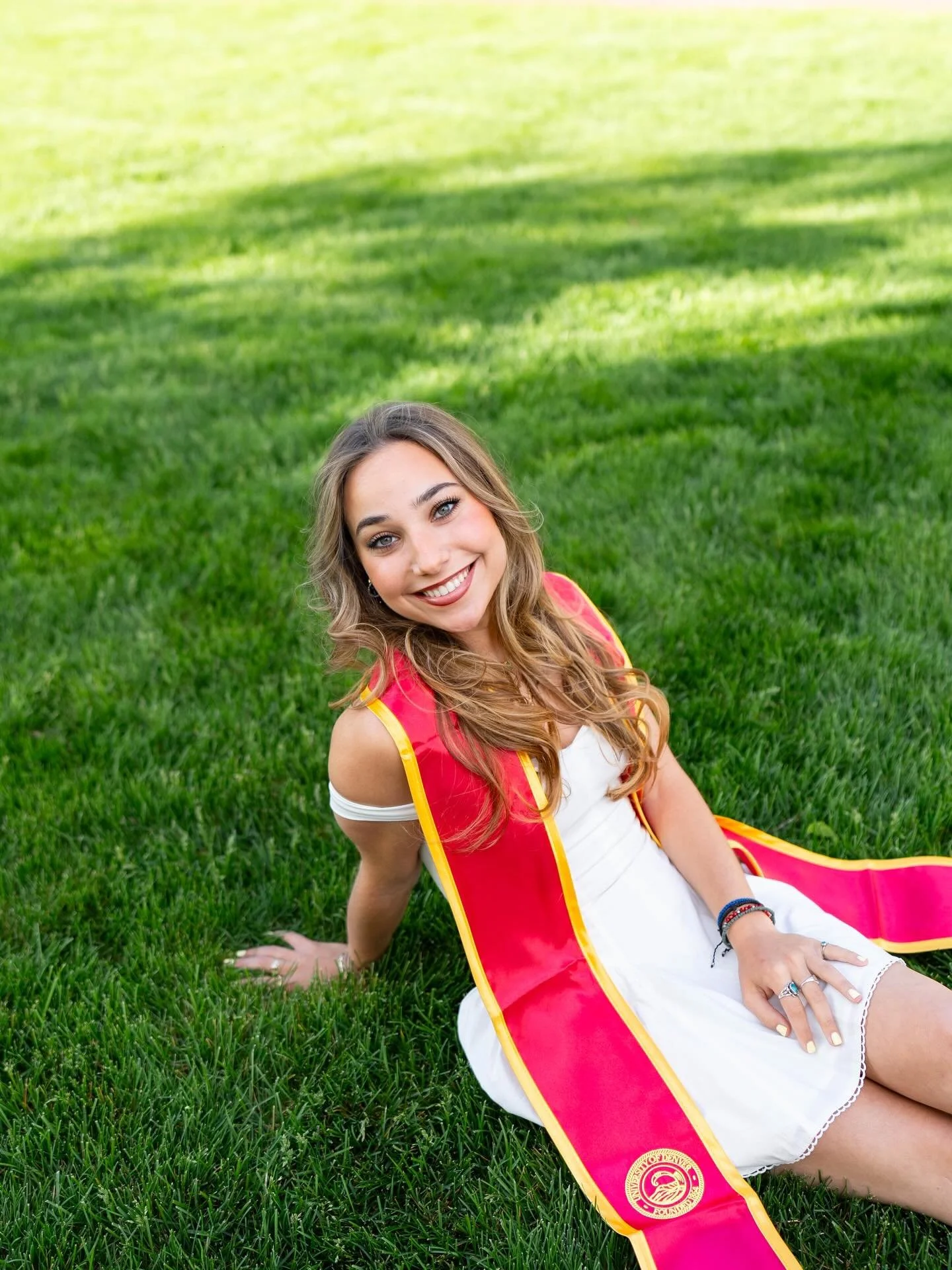 Why take your grad photos solo when you can bring all your girlfriends along with! 💌

I&rsquo;m currently booking Denver sessions for the Class of 2026! 

#denverseniorphotos
#bouldergraduationphotographer
#denvergraduationphotographer
#denversenior