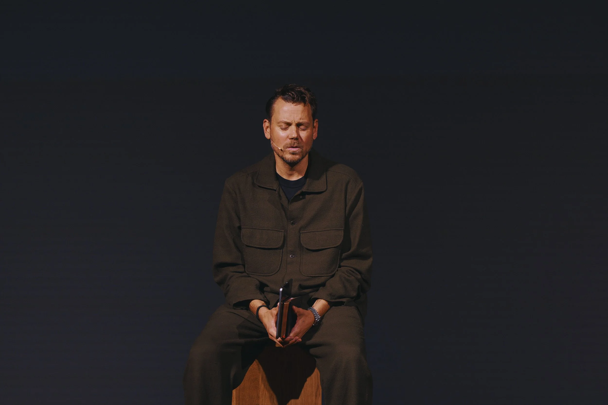MET08302.jpg