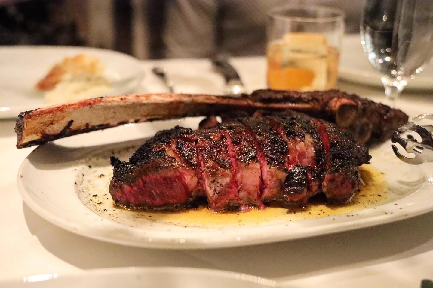 Wagyu Tomahawk