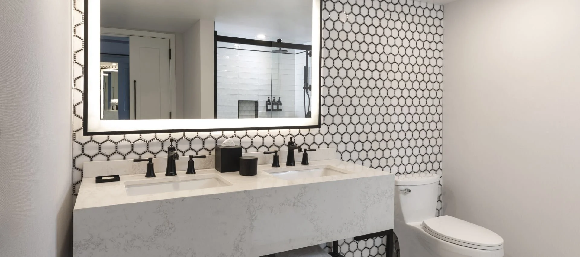 studio-suite-5-1920x850.jpg