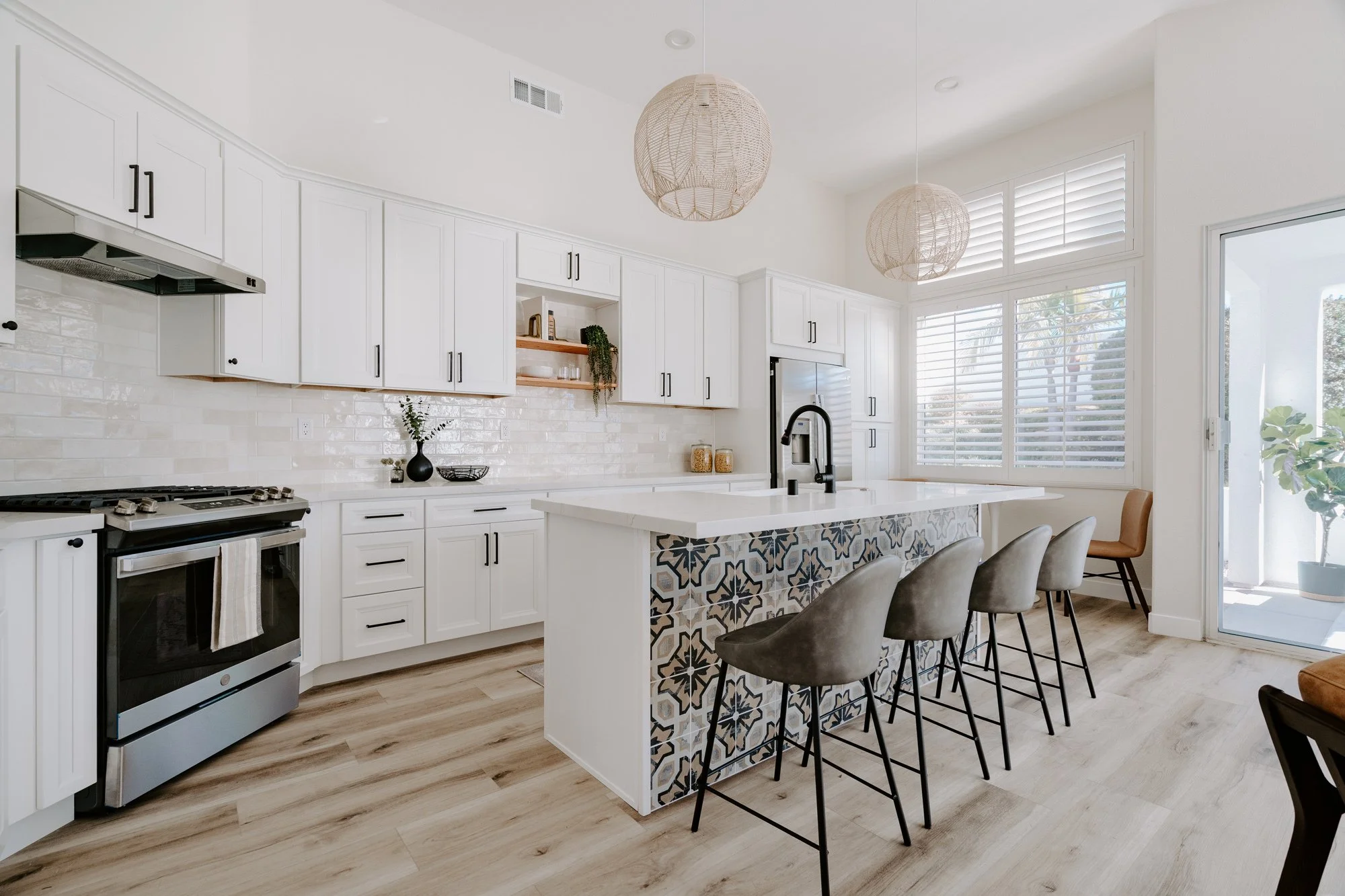 6027DassiaWay-MLS-28.jpg