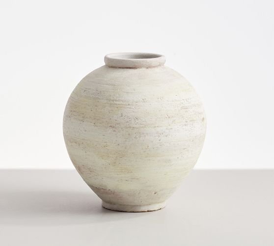 artisan-handcrafted-terracotta-vases-c.jpg