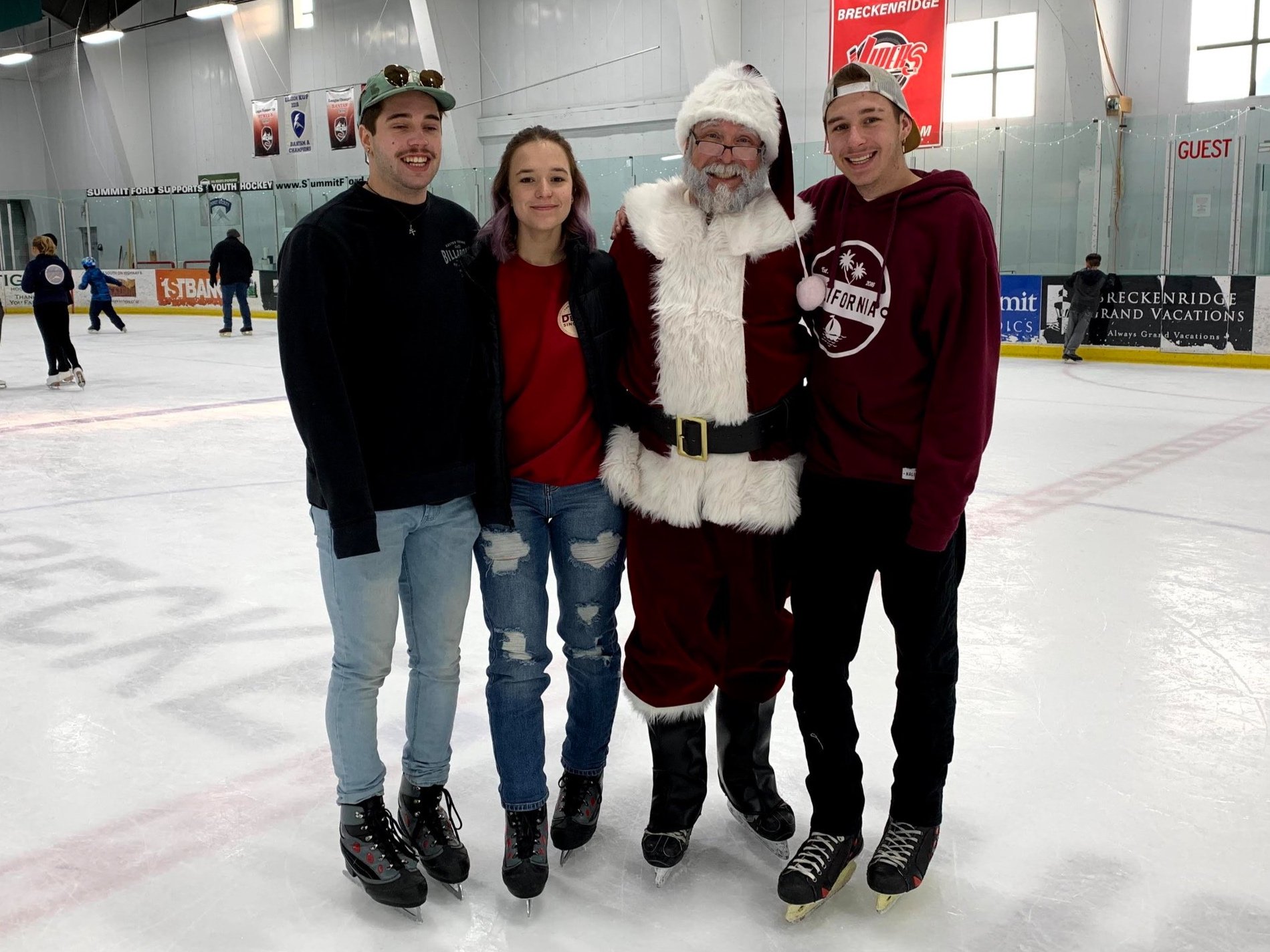 Skakting With Santa