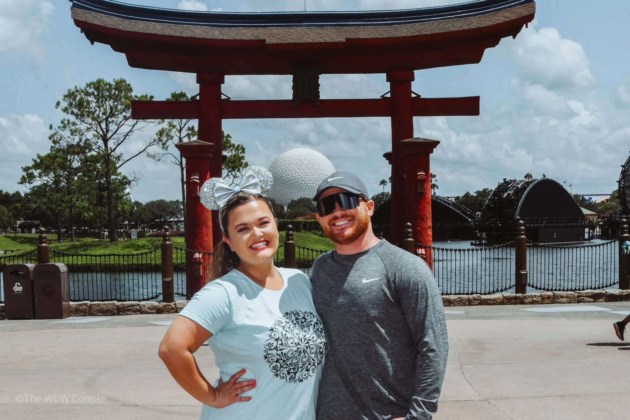 japan-pavilion-epcot-walt-disney-world-couple.jpg