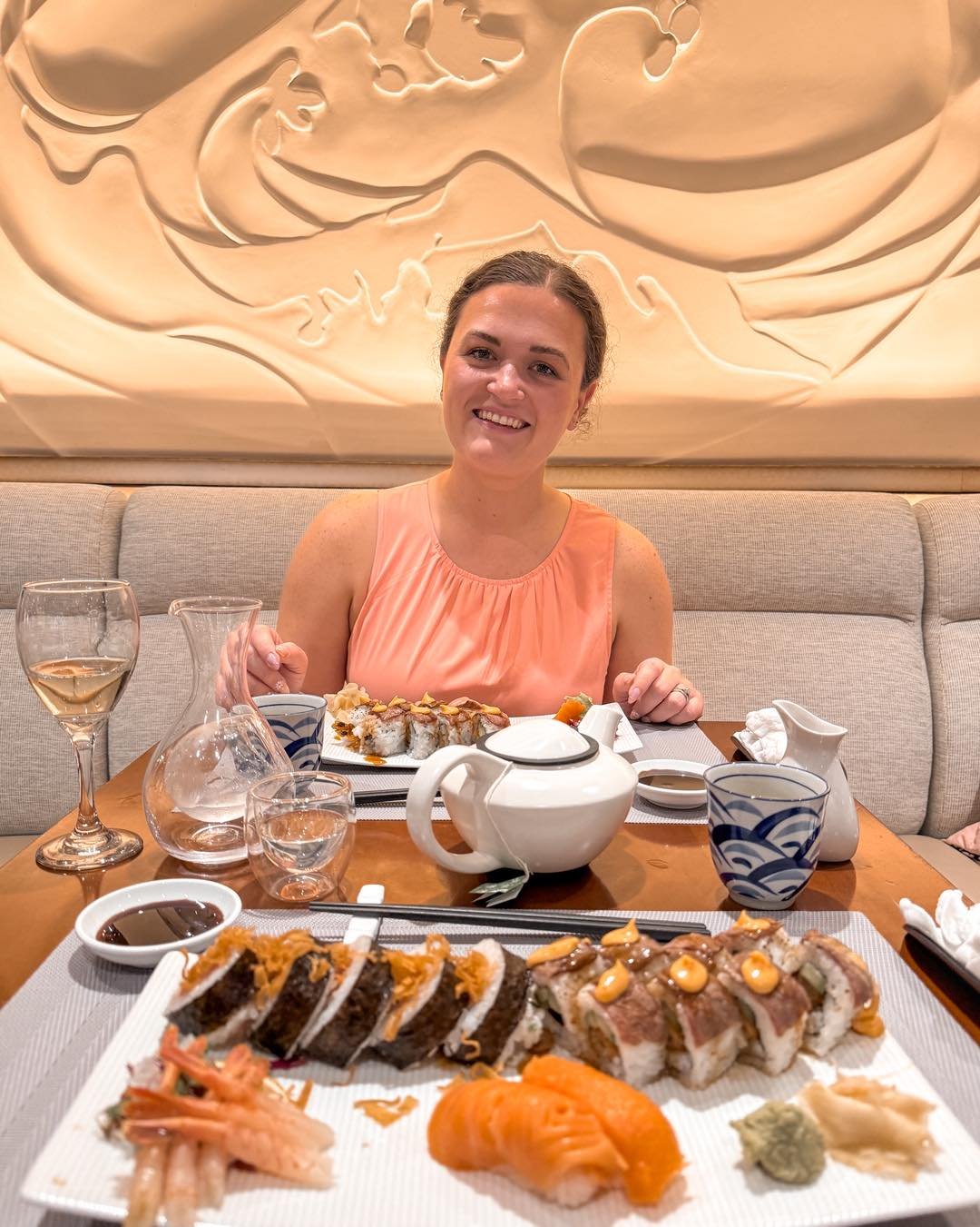 Fresh sushi at sea? Yes please 🍣🛳️

Dinner at Kai Sushi on the Diamond Princess was one of our favorite casual dining experiences onboard. Everything was beautifully prepared, super fresh, and the perfect light-yet-satisfying meal after a day of ex