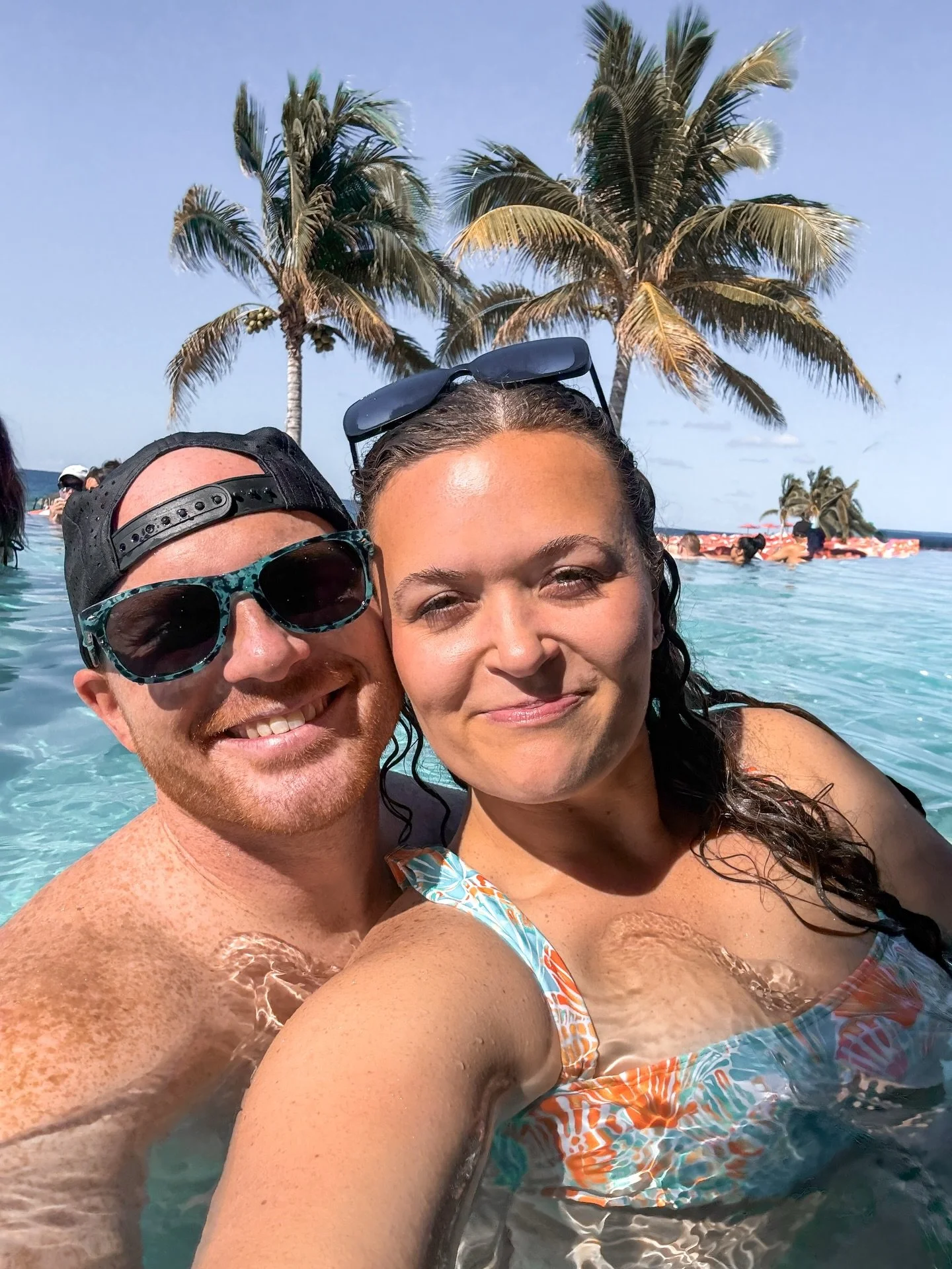 Thankful for another year of adventures, sunsets, and moments that remind us why we love exploring together 🧡

Happy Thanksgiving from us to you 🍁