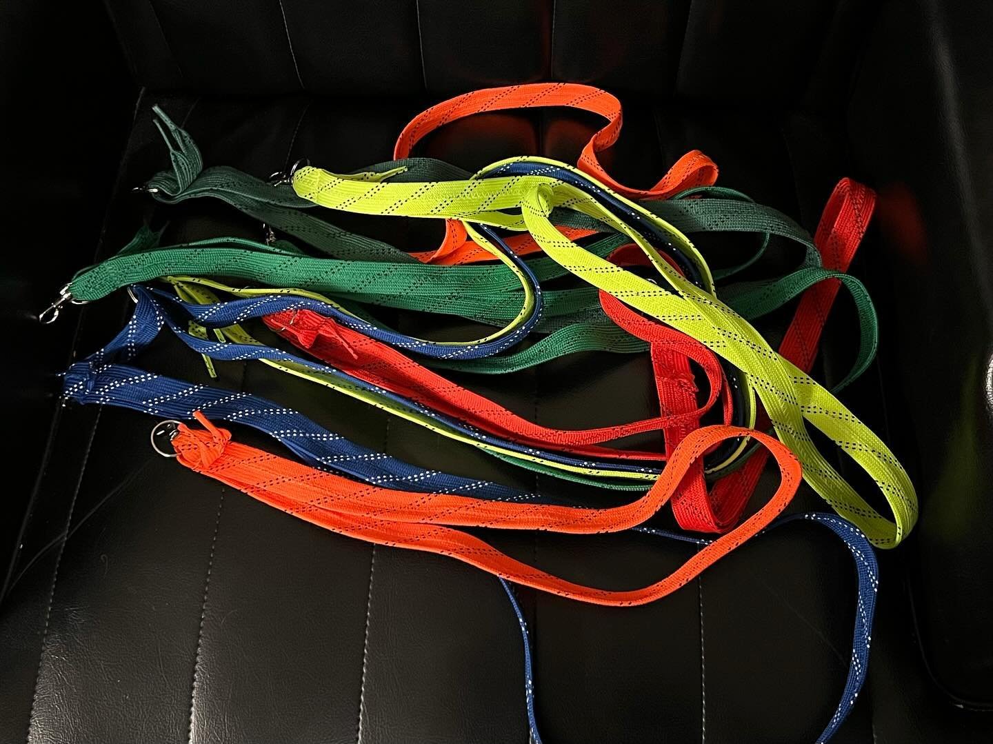 Did you know that we make custom skate lace lanyards and bracelets?  We can make one or make them for the whole team in your colours.  #teamswag #teamgear #proshop #yegsmallbusiness #780 #hkyyeg #hockey #skatesharpening