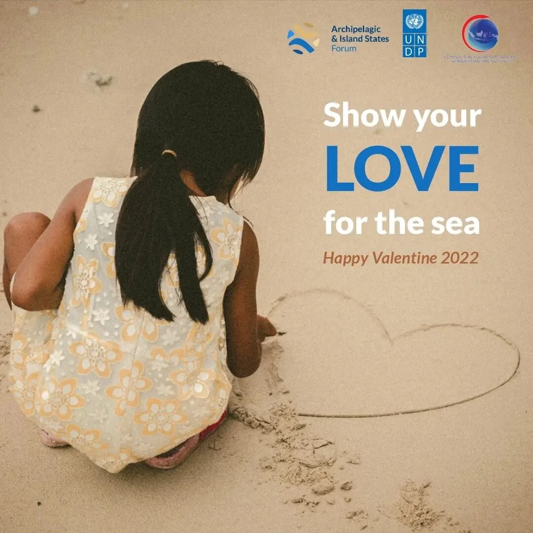 "I wish I had done everything on Earth with you...", if only we love more our earth.

Valentine&rsquo;s Day is the second largest card-giving holiday after Christmas, with over one billion cards given on the holiday. These cards are often l