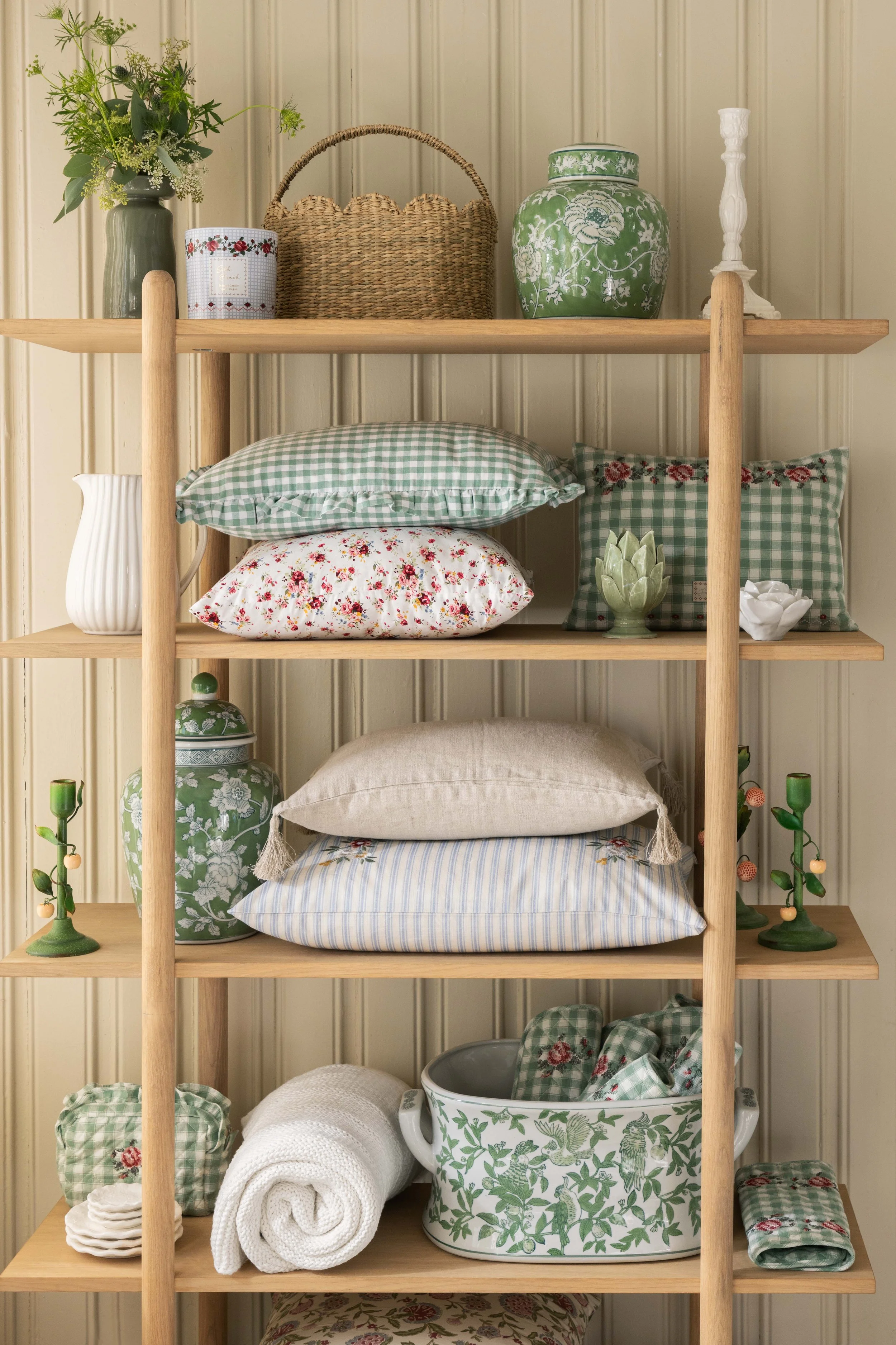 Kid Sweet Springtime 2026