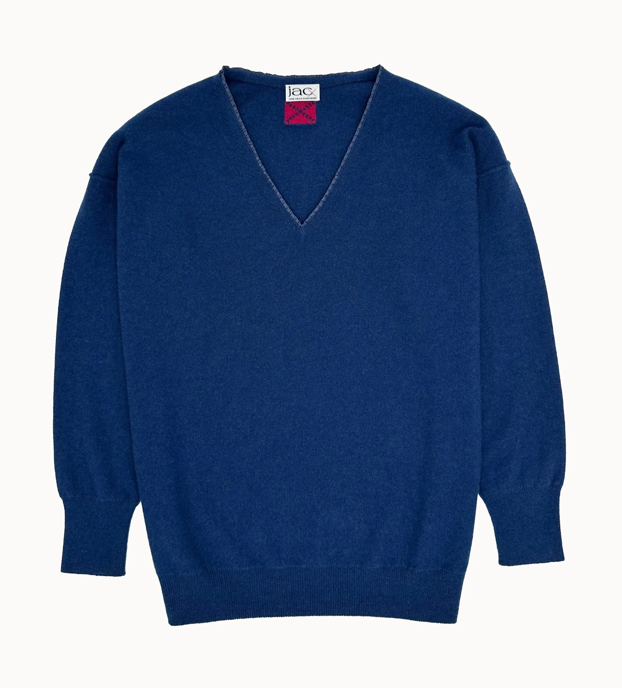 Arles+cashmere+blue+front.jpg