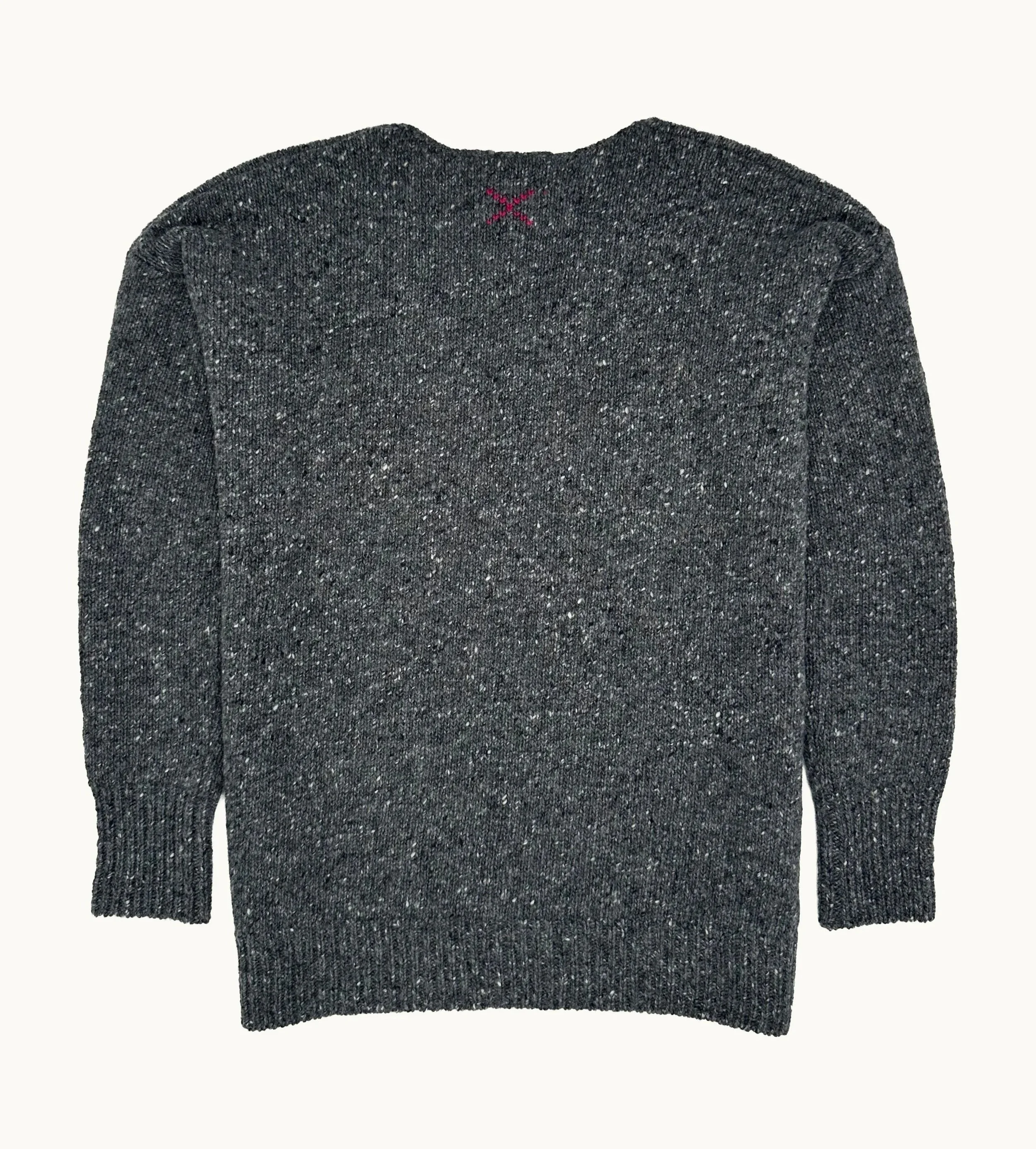 Arles+Aron+grey+back.jpg