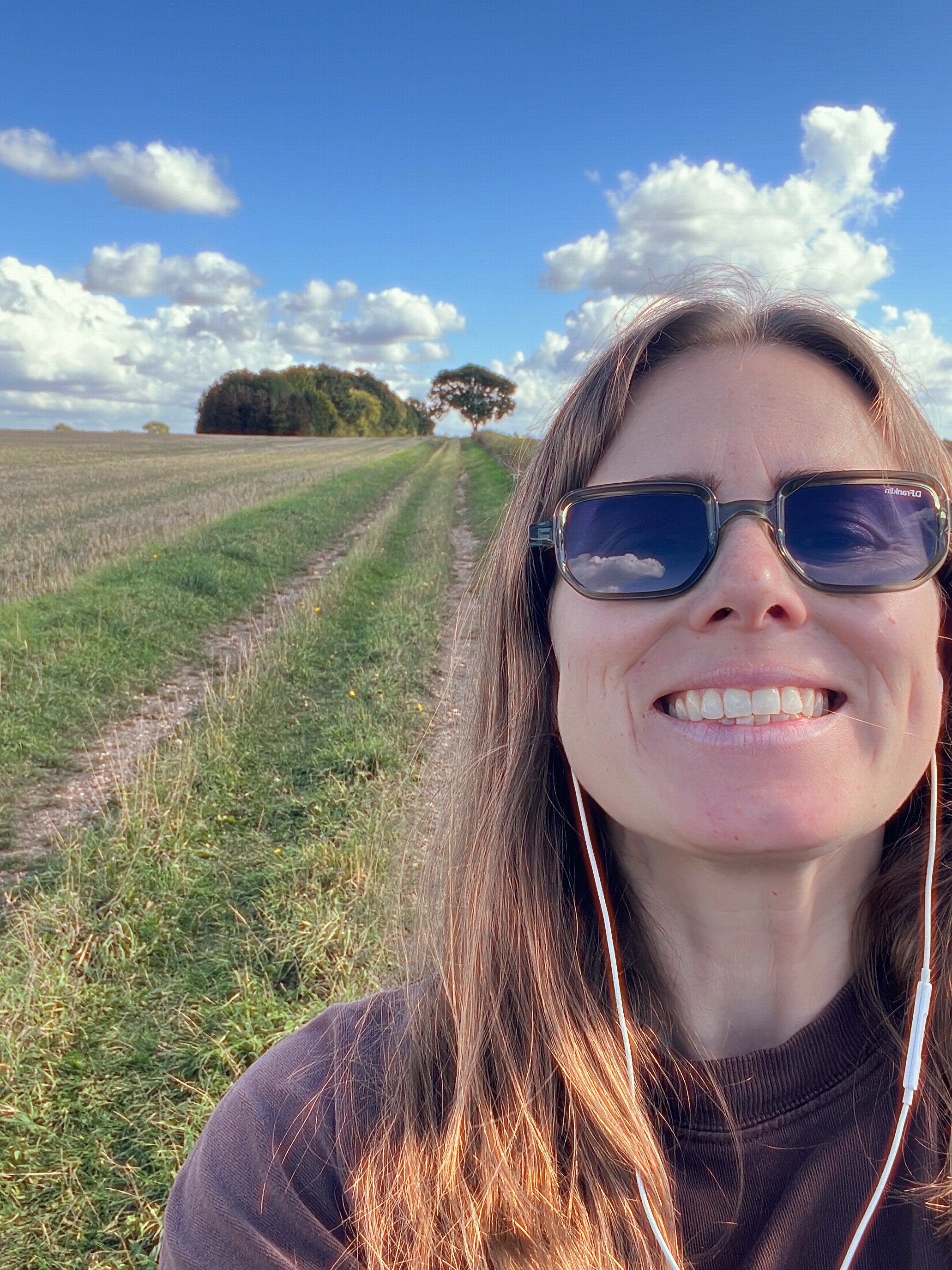 The season switch 🍂 

Lots of walks, runs, a festival, arts and crafts, celebrating new life, cute pups, party, party planning, exploring. 

Diving into autumn like it&rsquo;s a new chapter. 
Lucy x