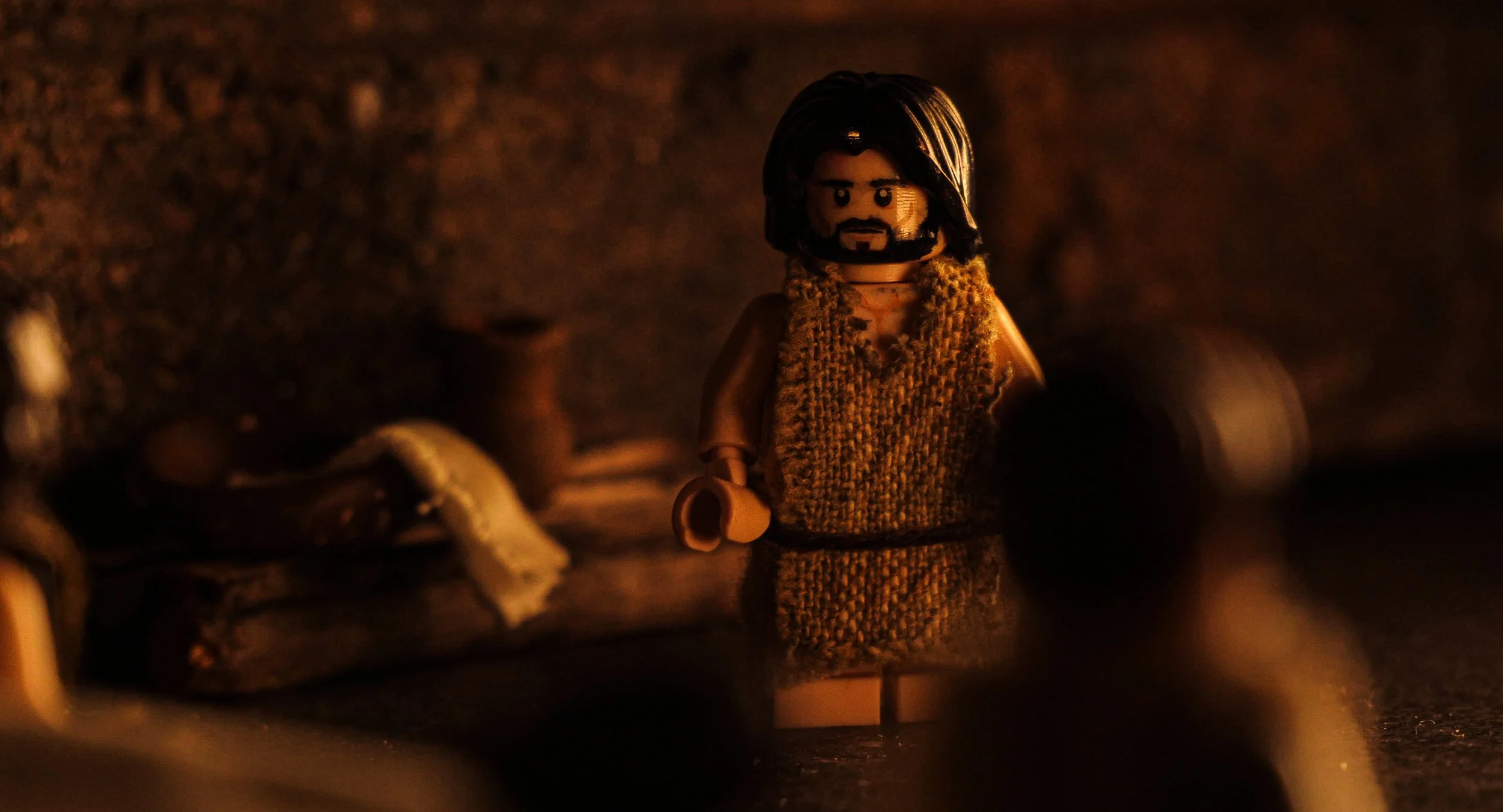 Screenshots-for-website_0004_THE_MESSIAH_A_BRICKFILM_MASTER-00.03.05.018.jpg