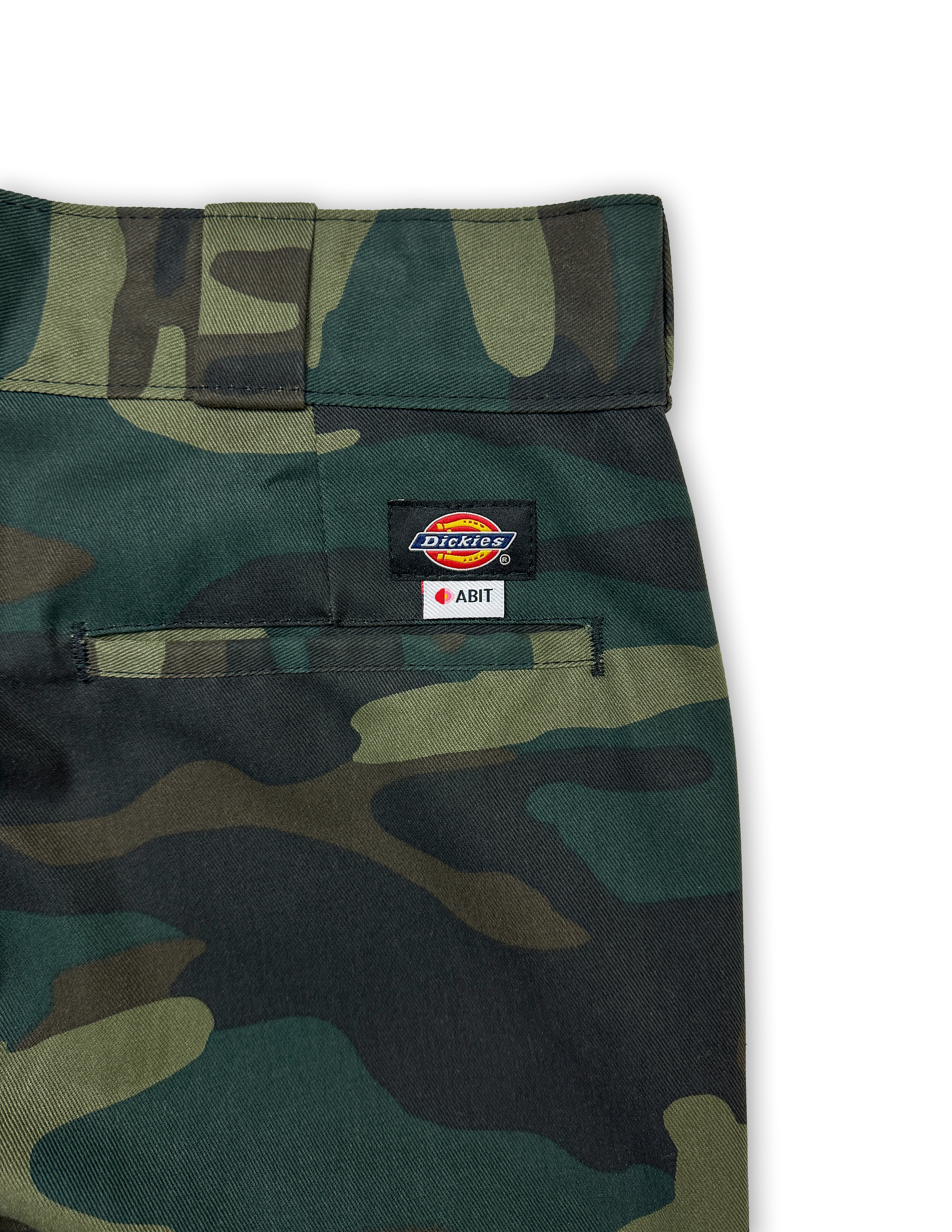 DICKIES BACK POCKET DETAIL.png