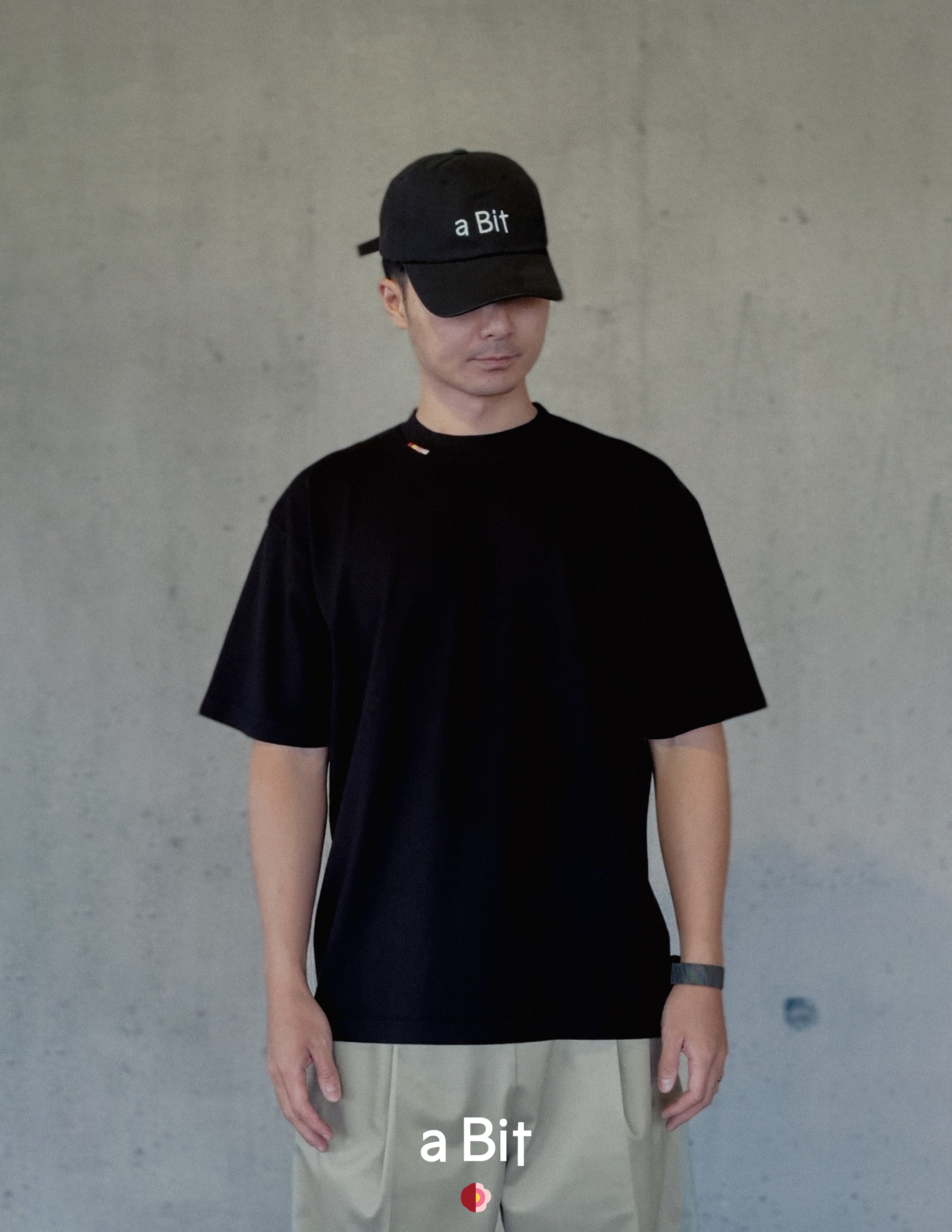 ESSENTIAL TEE 2.png